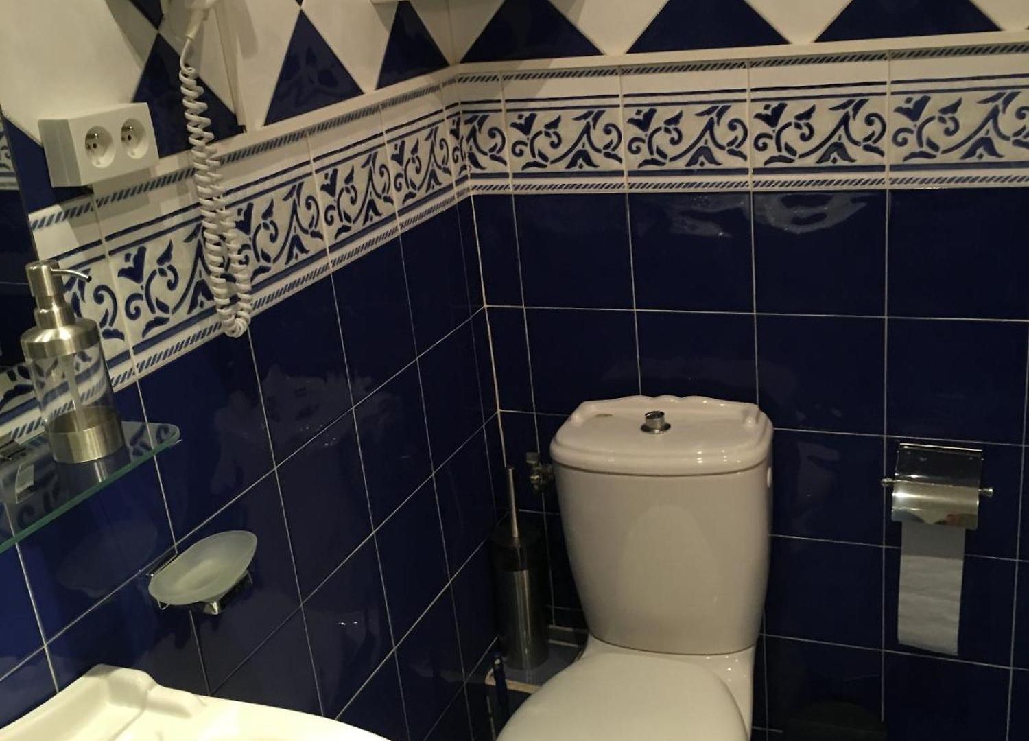 Apartment 50 M De La Et 60 M Carre Au Centre Nice