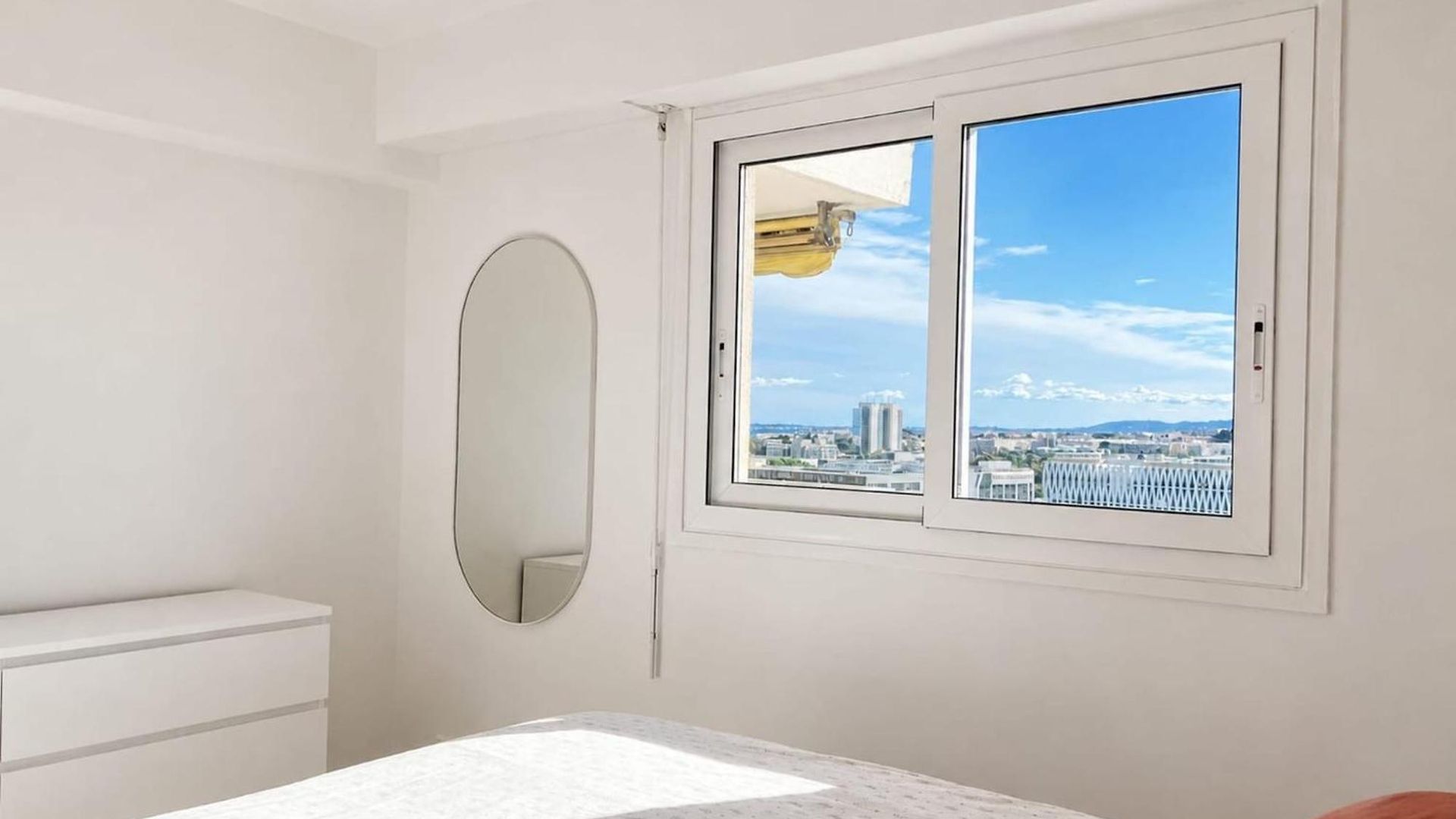 With Terrace And Unobstructed View Apartment