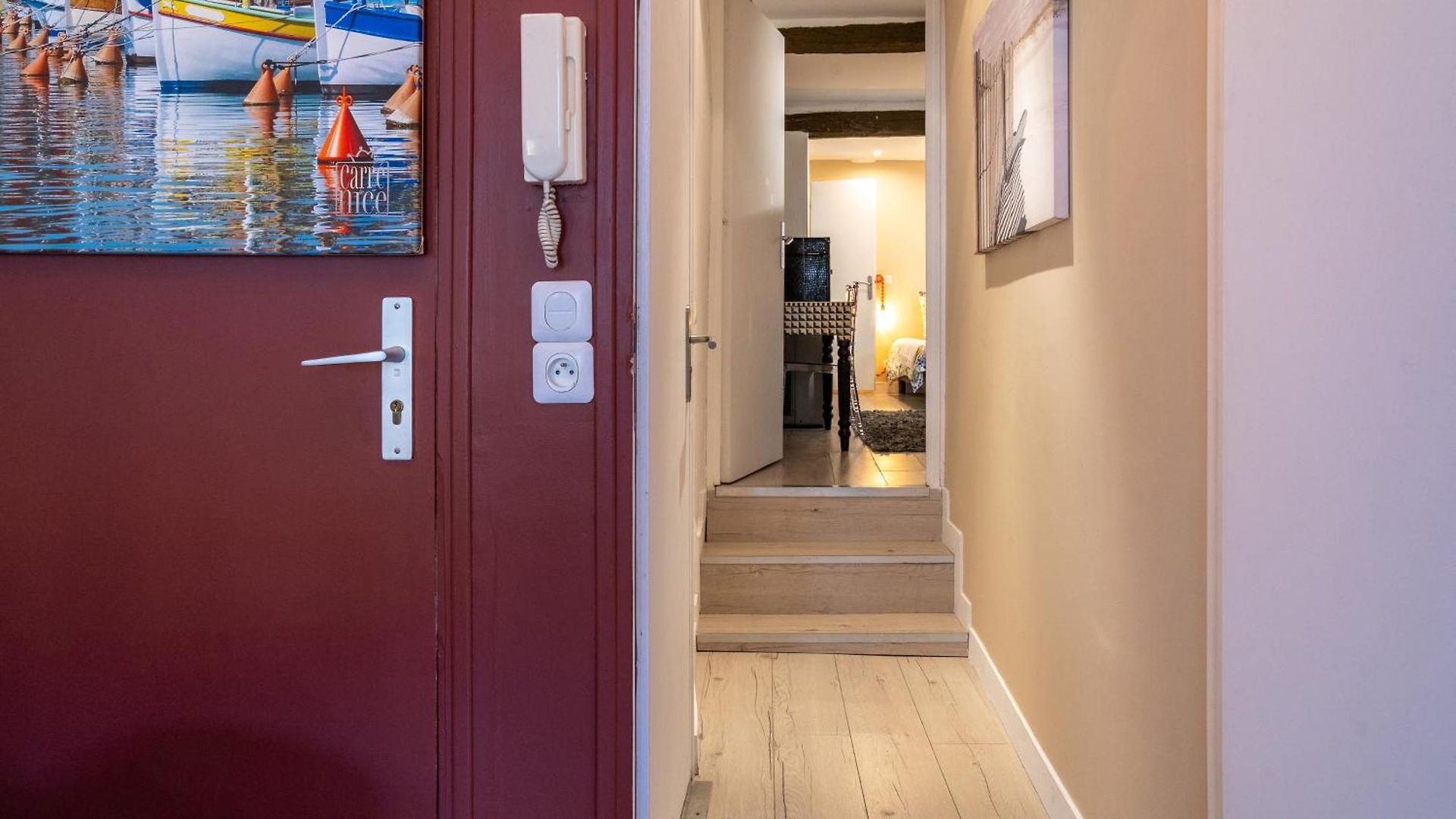 Old Town Nice, 2 Bedrooms & 2 Bathrooms,quiet, Ac For 4 People *