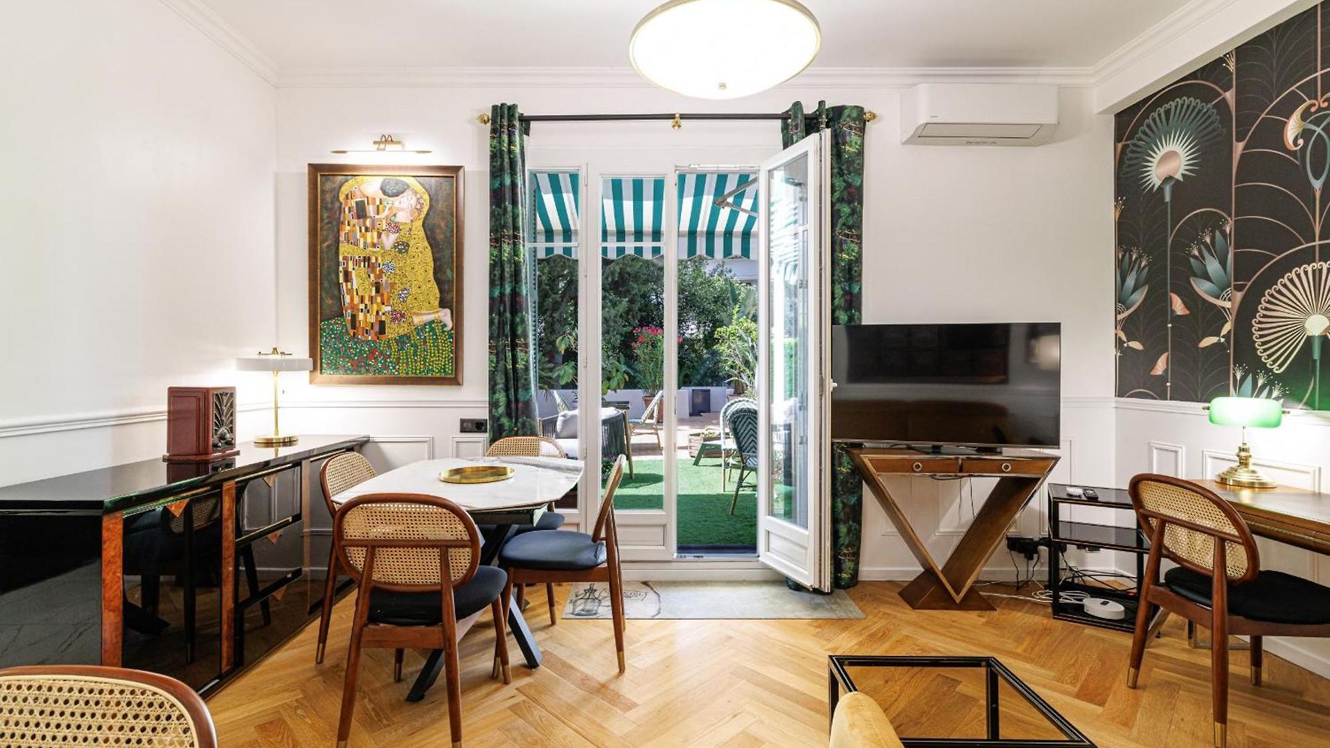 Peaceful 1 Bdr & Large Sunny Terrace - Bail Mobilite Apartment