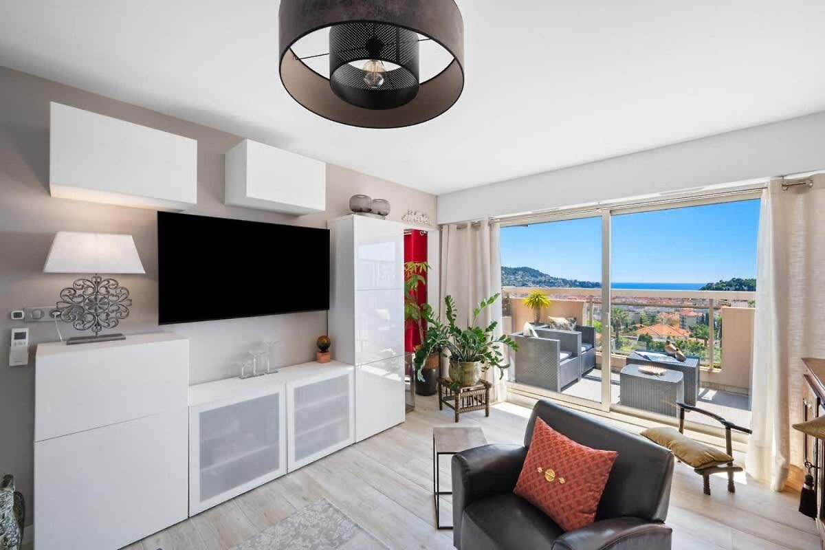 Superbe 2p Terrasse Vue Quartier Cimiez Apartment Nice