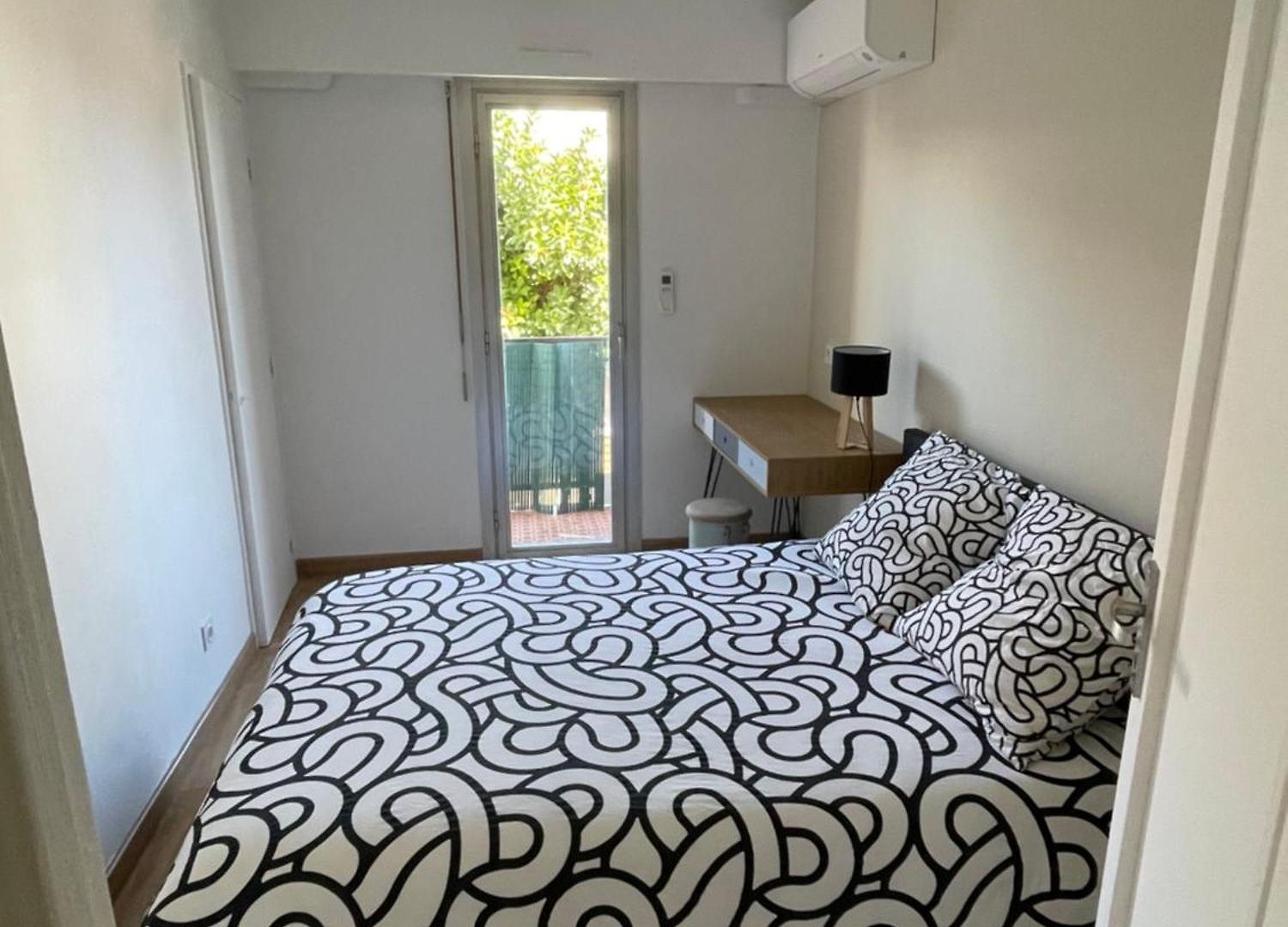 3 Pieces, Proche De La Plage, Climatise, Tramway A Proximite * Nice