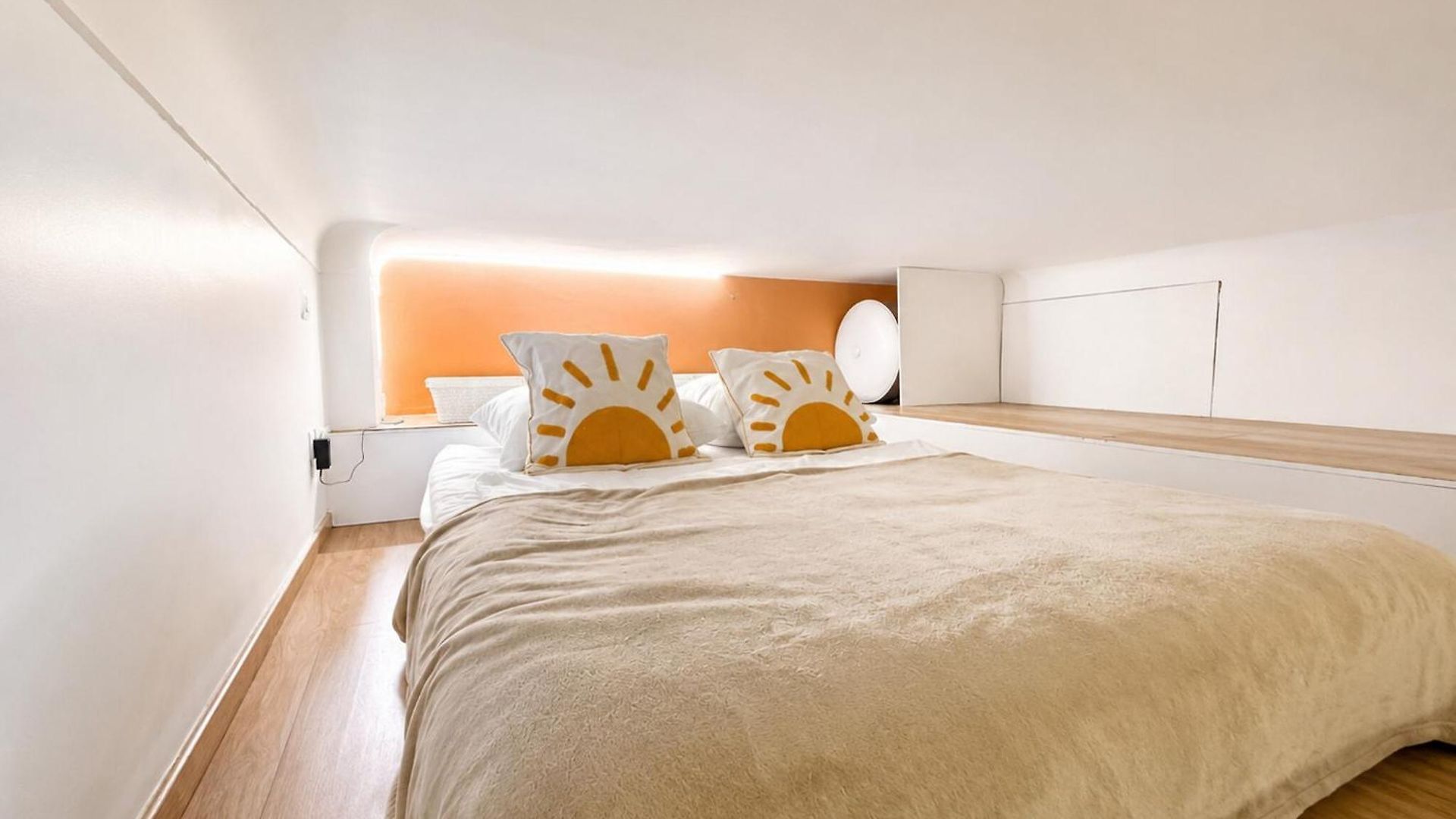 Apartment Renove - Hypercentre Nice, Gare & Tram 4 Min *
