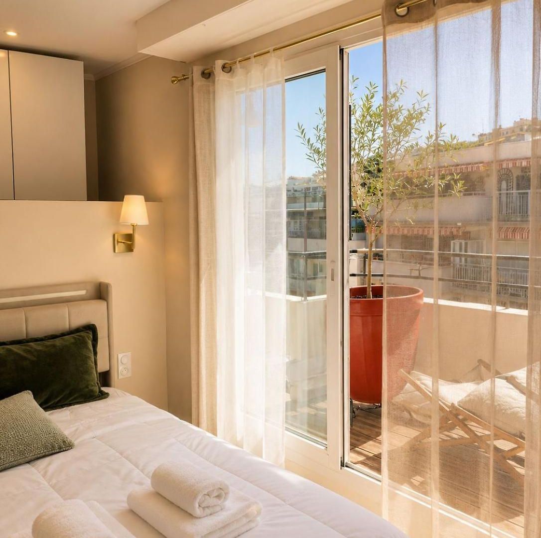 Prime View - Hypercenter - Spacious & Modern Apartment *