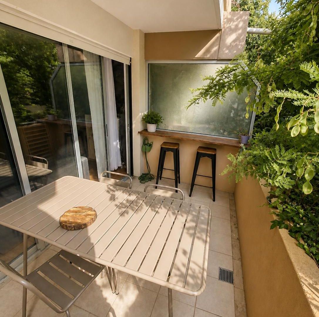Fabron Apartment