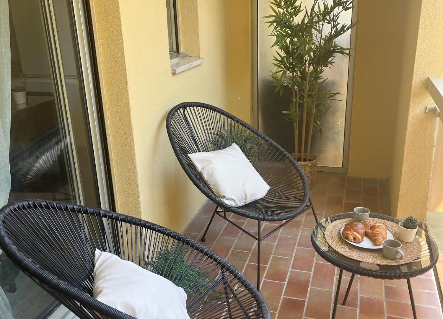 Proche De Toutes Commodites - Ouest *