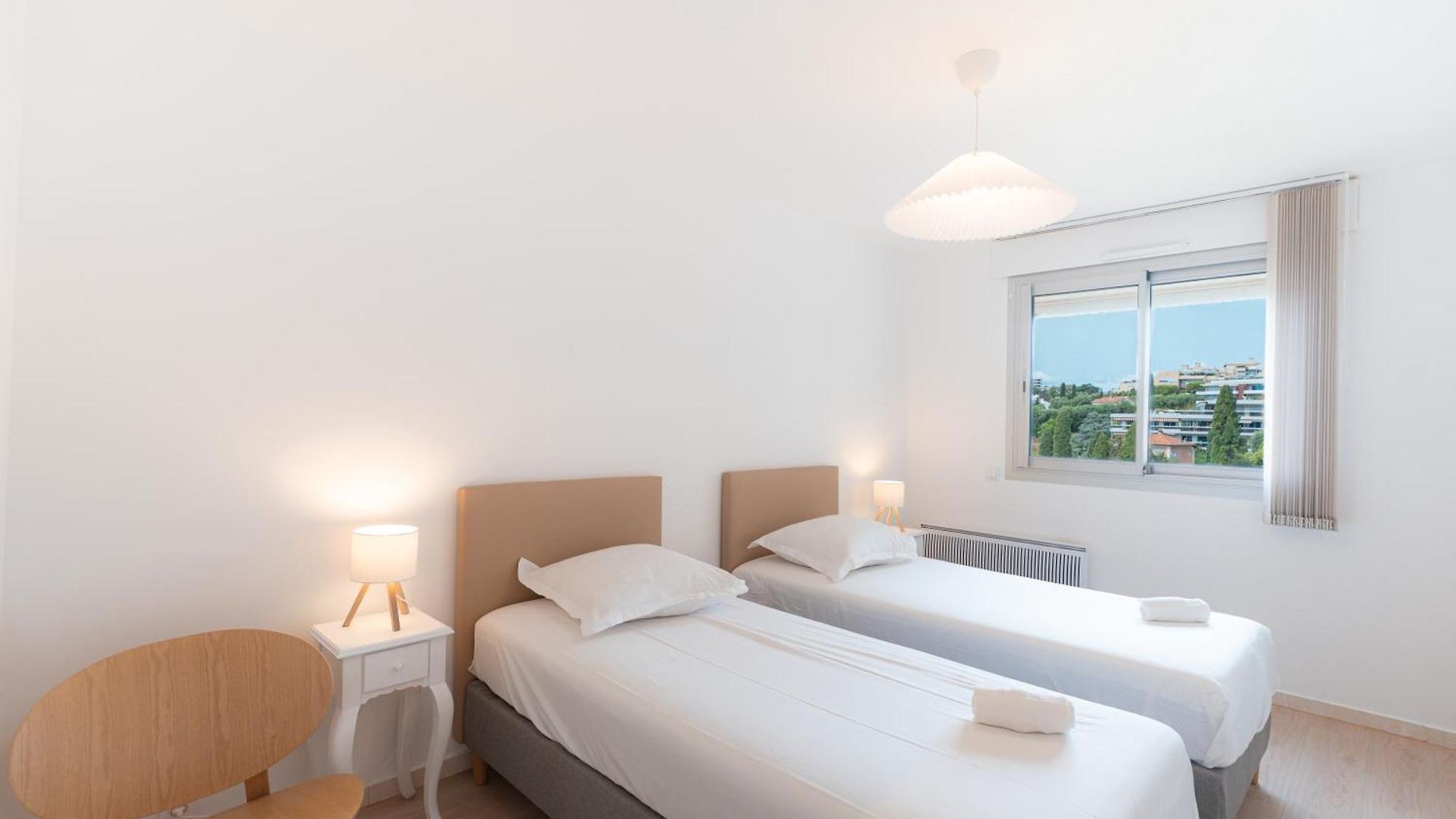 Wonderful View - 2br Fabron - Parking