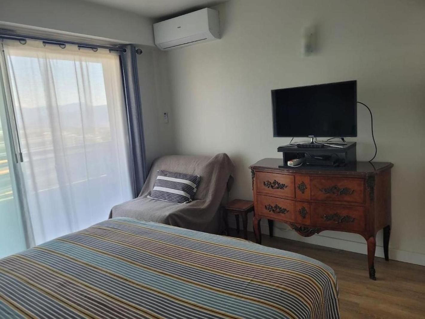 Apartment Large Terrace, Sea View, Pool, Floor, 1bedroom, Air-conditioned, Parking *