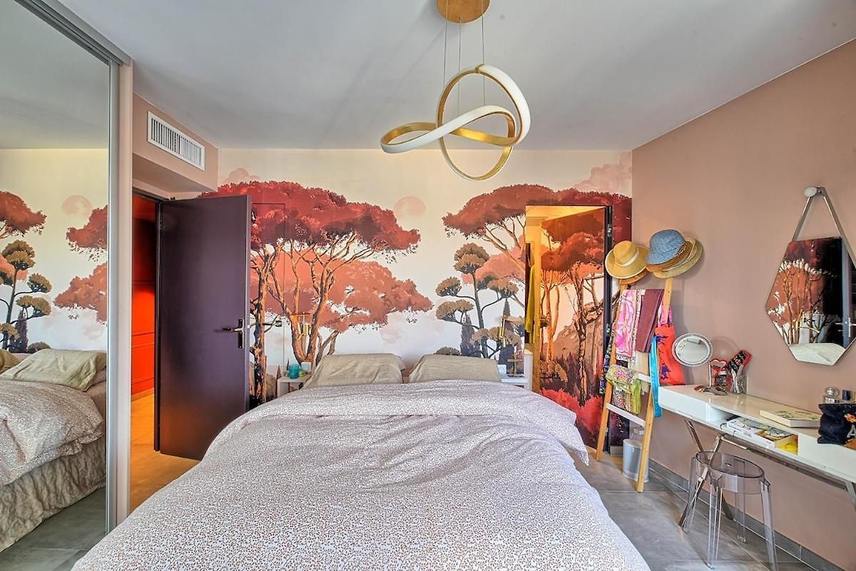 Apartment Lovely 4-bedroom Family In *