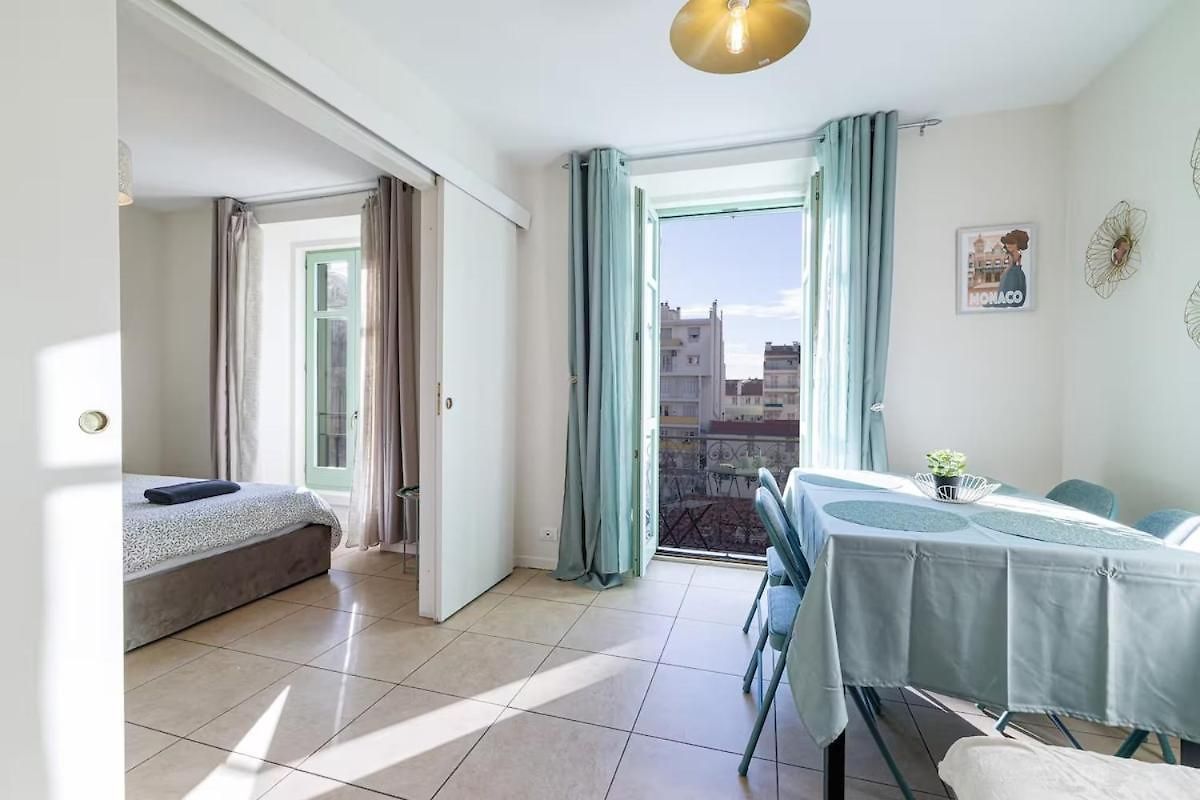 Apartment Bright With Balcony Port De *
