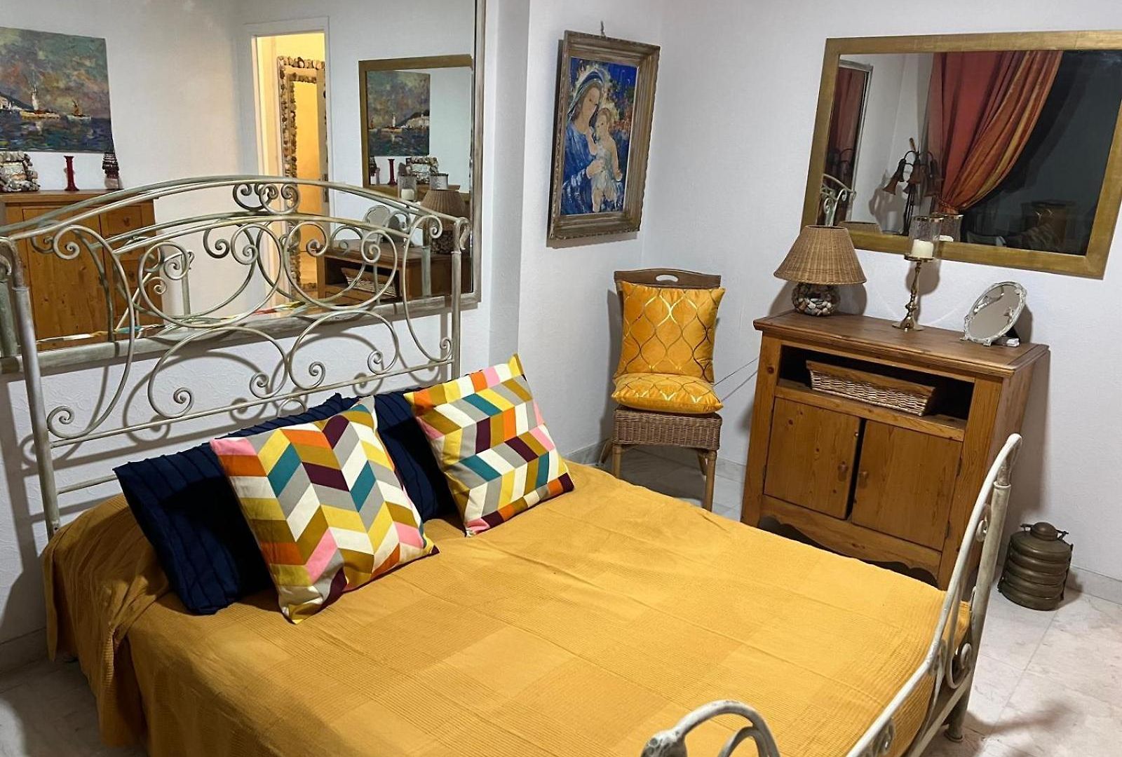 Front De 3 Pieces Apartment *