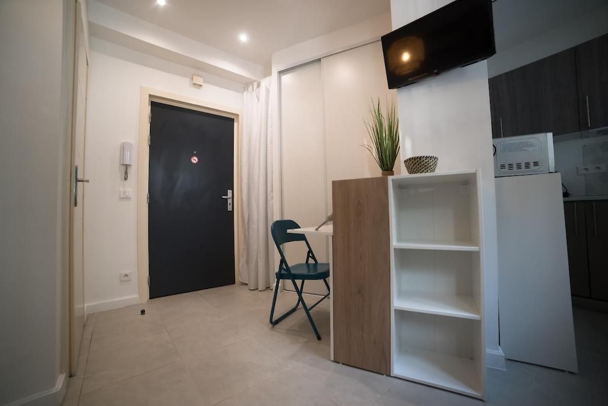 Cosy Au Coeur De Avenue De Fabron Apartment