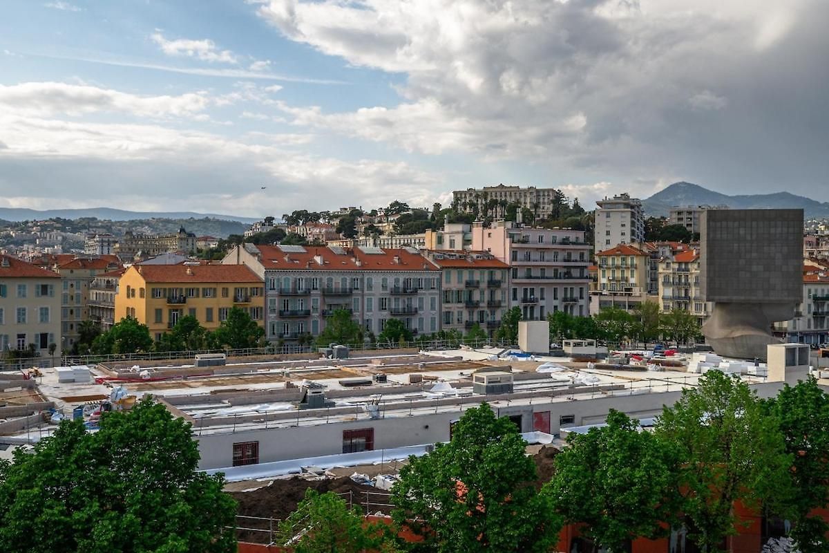 Garibaldi Elegant Duplex With A Soothing View Ac Apartment