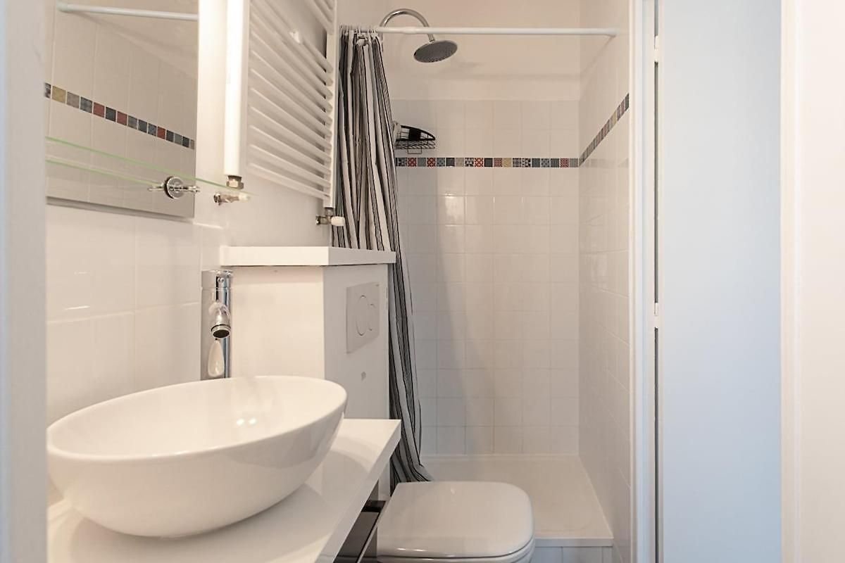 4 Cozy Proche De La Mer, Balcon, Wifi * Nice