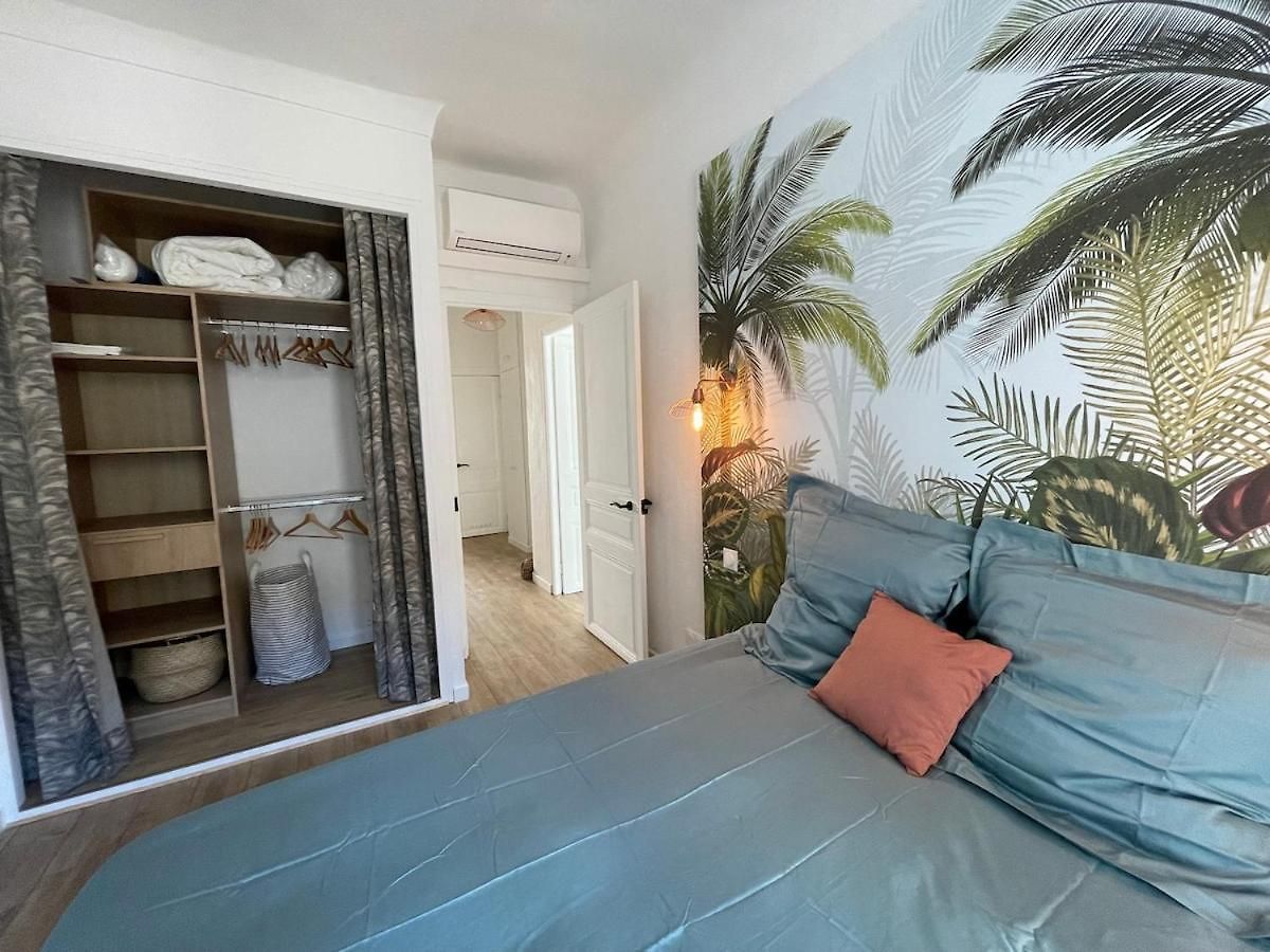 Liberation, Charming, Quiet 2-room With Balcony Apartment
