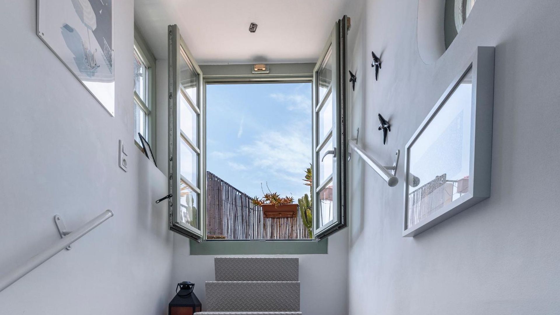 Apartment Old Town, Floor, Sun Deck Terrace With Large Sea Views
