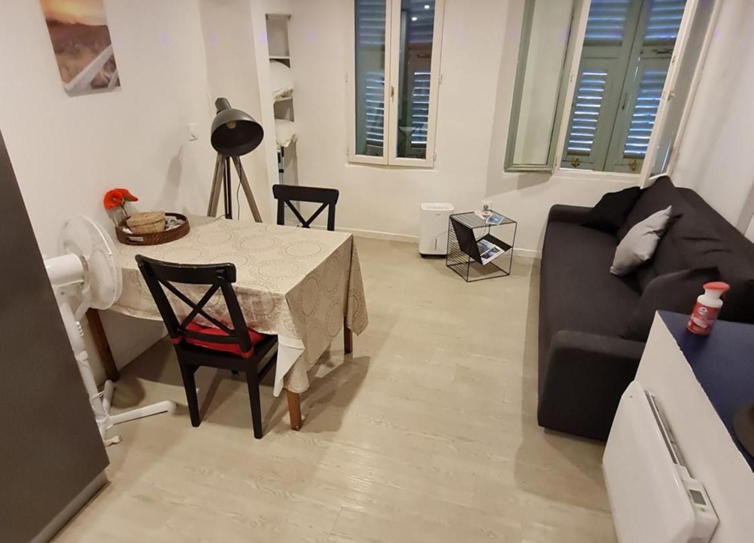 Apartment Au Coeur Du Vieux-nice, Pres De La Nice
