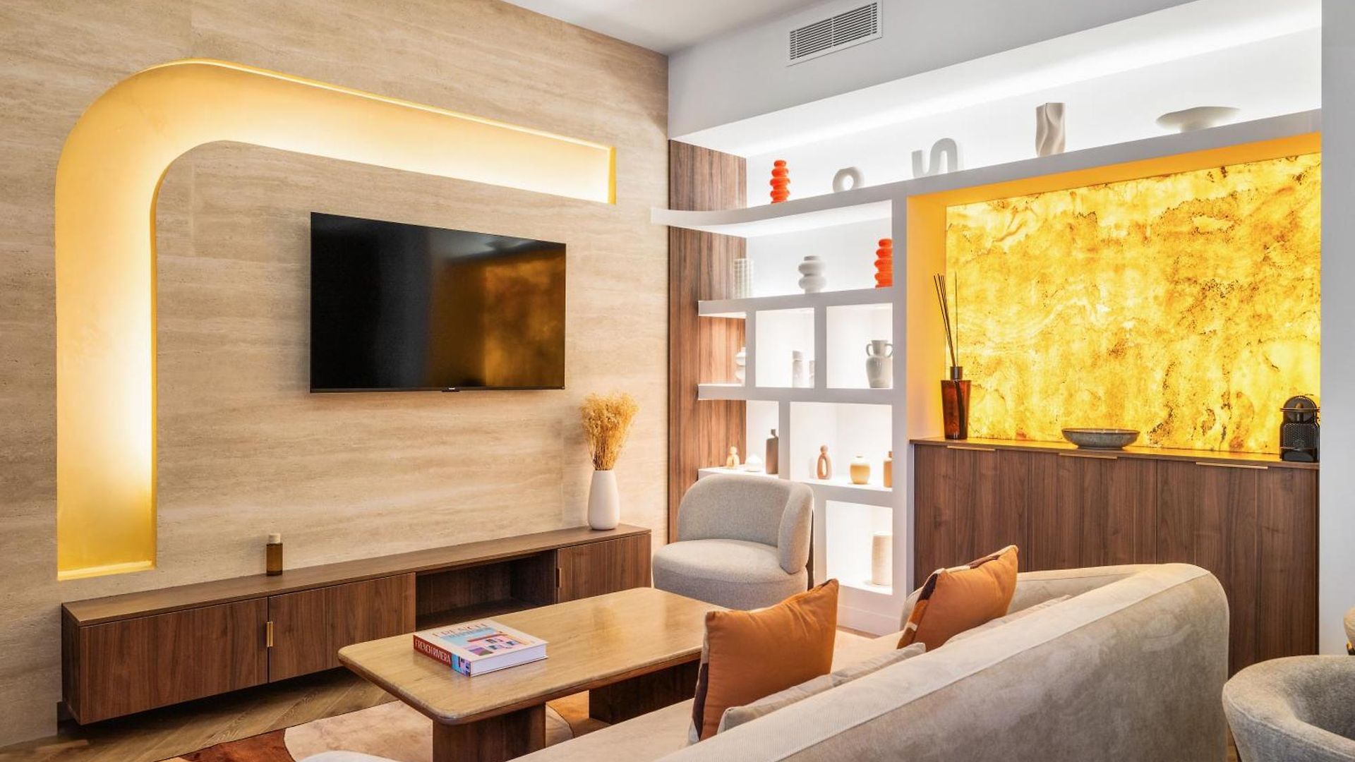 Apartment Luxueux, Equipe En Plein Coeur De Ac-parking - 4 *