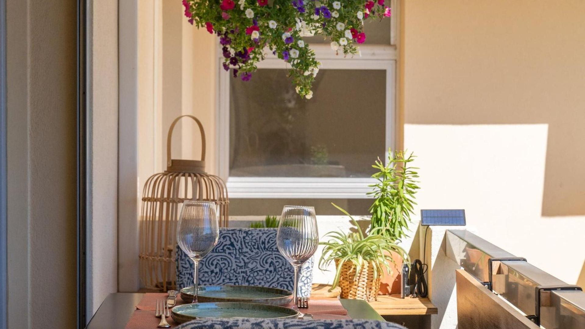 Apartment Piscine Balcon Et Calme