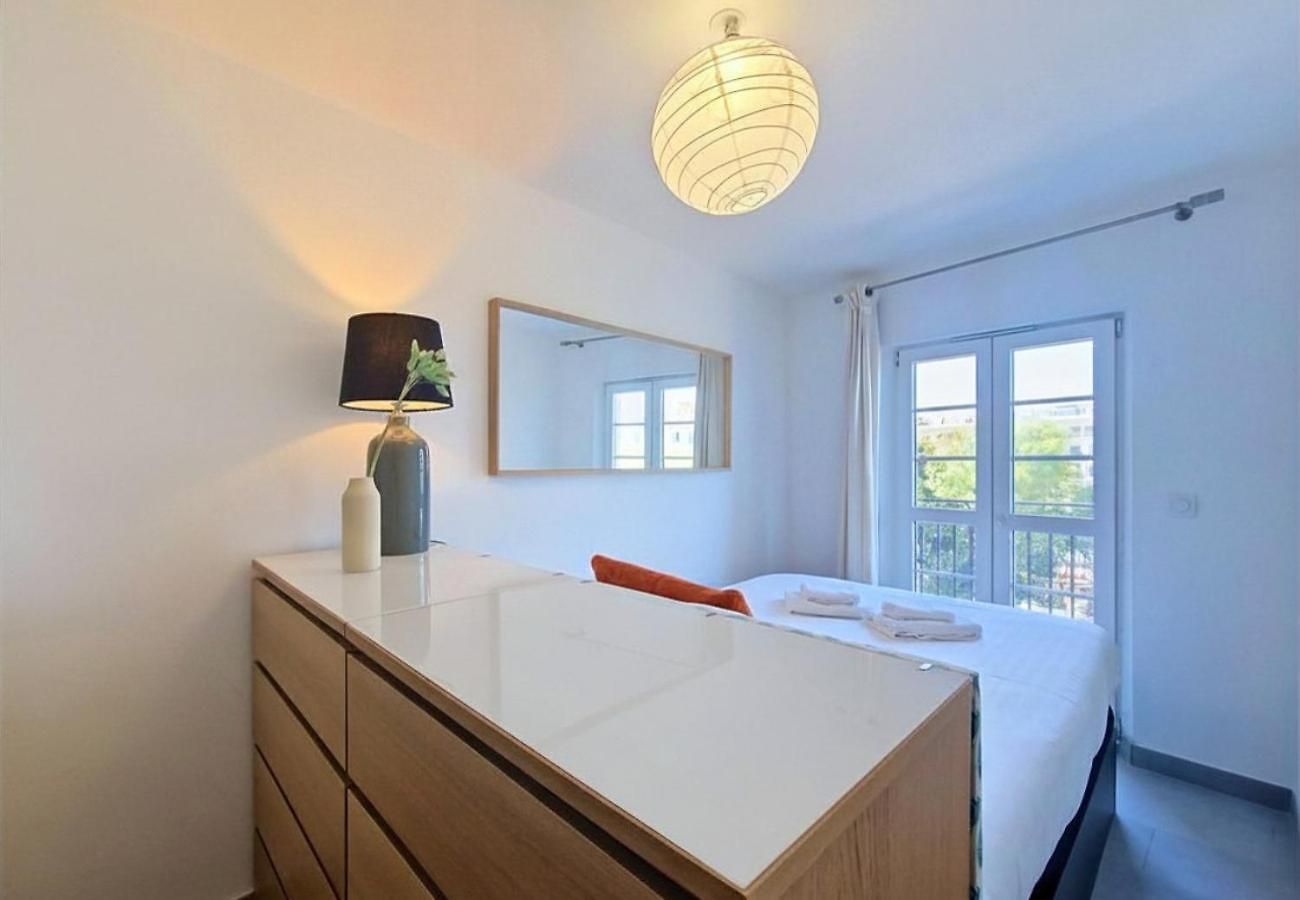 Nestor&jeeves - L Ecrin Du Paillon - Close Old Town - Balcony Apartment *