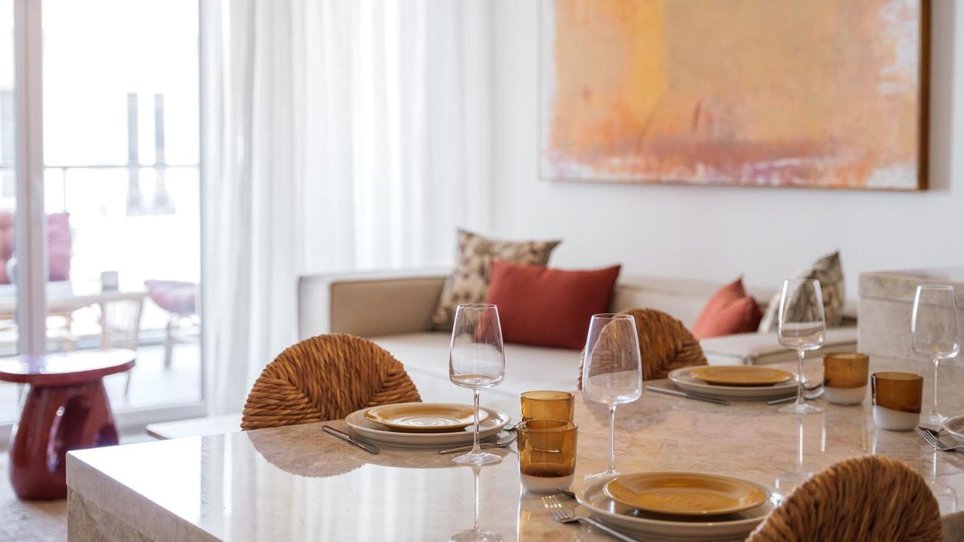 Spacious With Terrace And Parking Apartment *