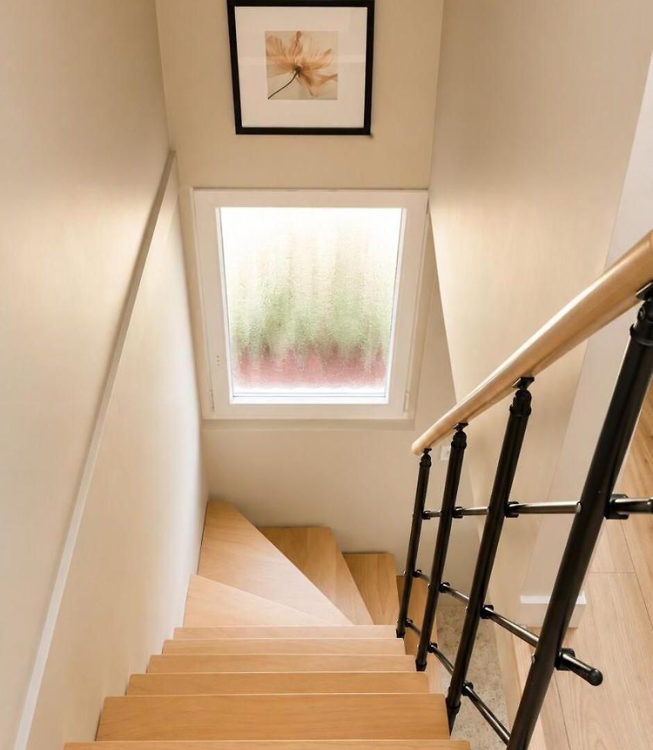 Duplex Climatise Avec Terrasse A *