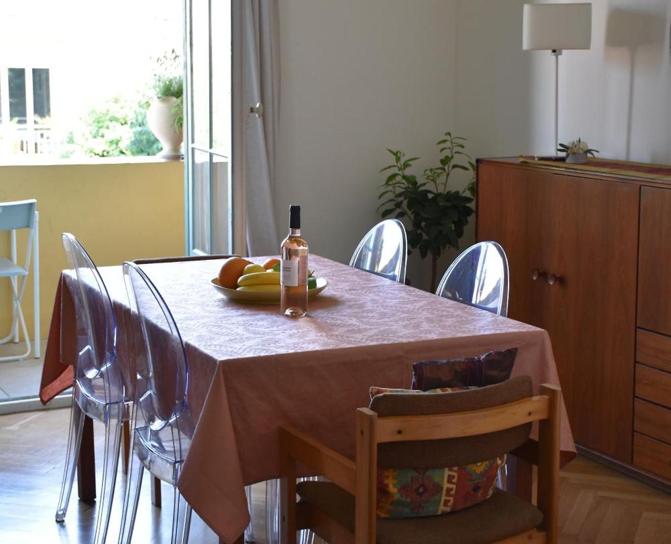 Climatise Et Proche De Apartment