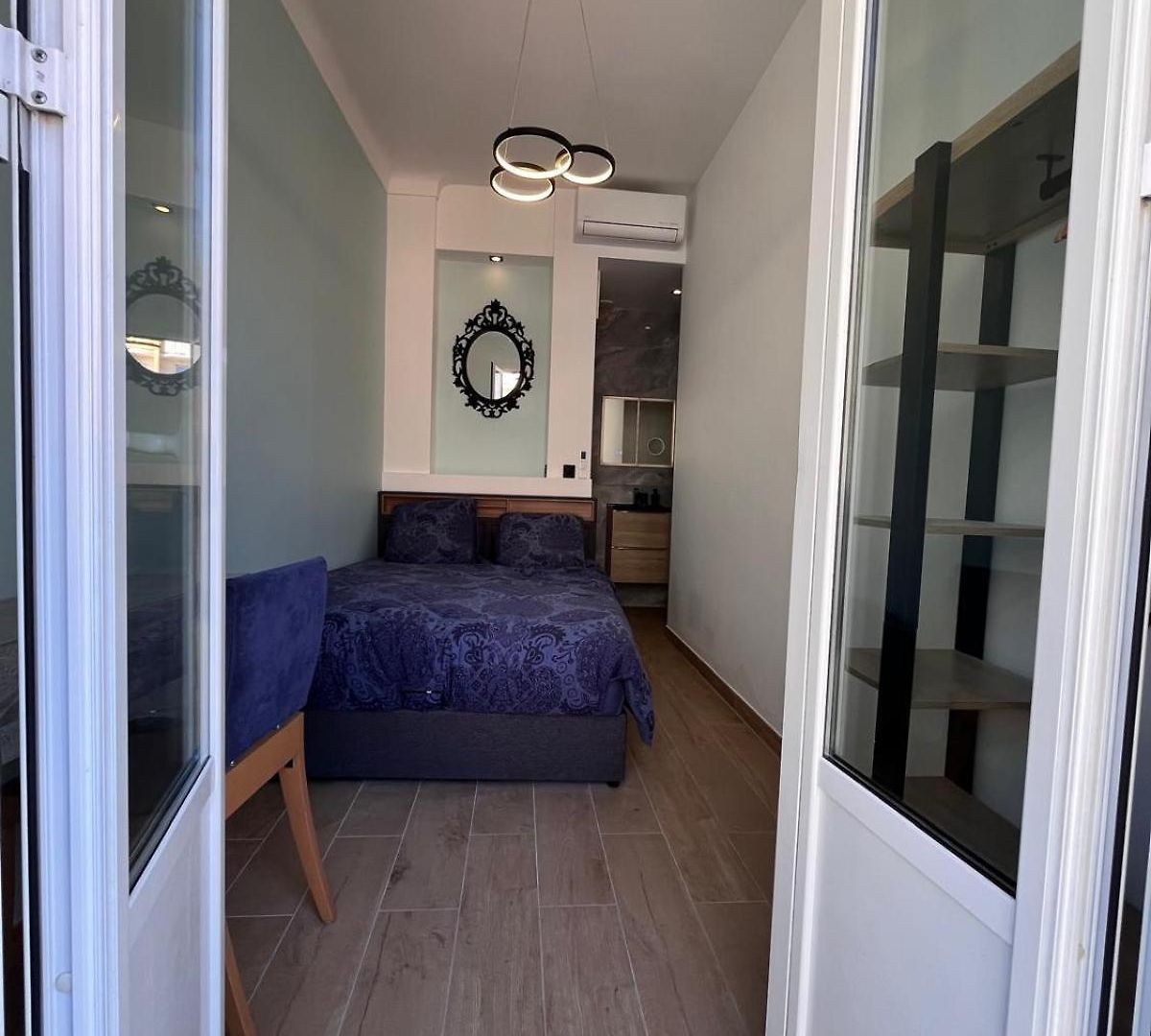 Terrasse 4 A 6 Personnes De Gamme Port, Riquier *