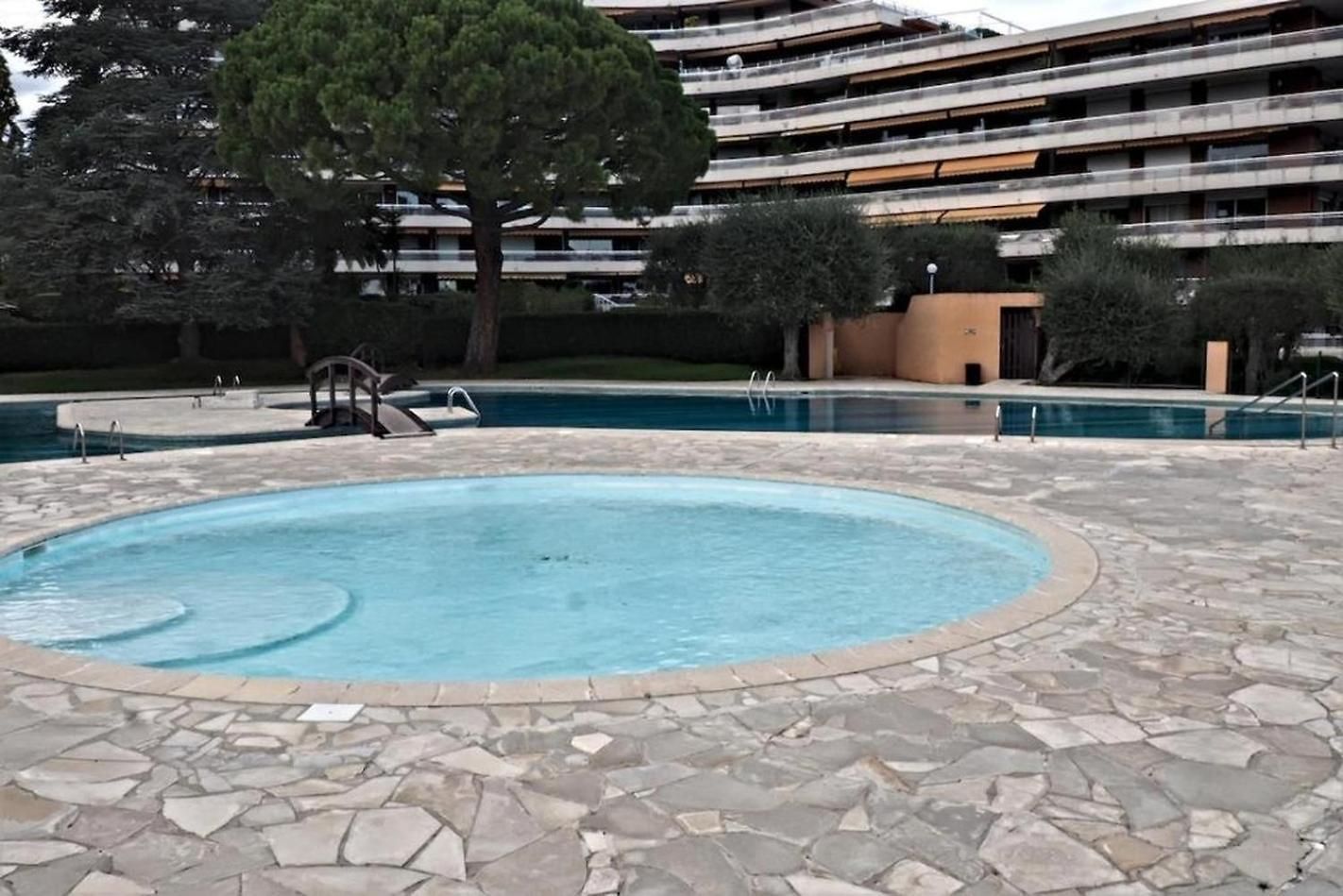 Large Terrace, Sea View, Pool, Floor, 1bedroom, Air-conditioned, Parking Apartment