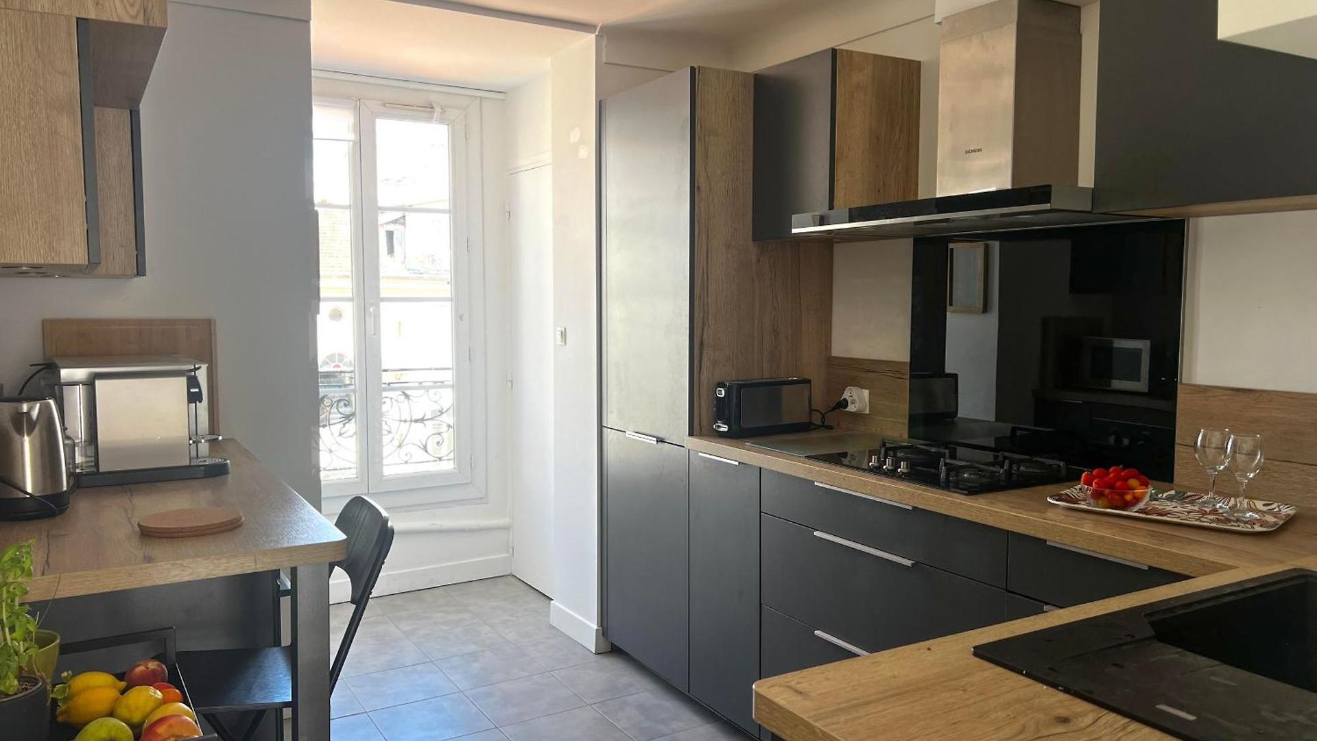 Bright Floor 2br With Large Terrace In Centre Apartment Nice