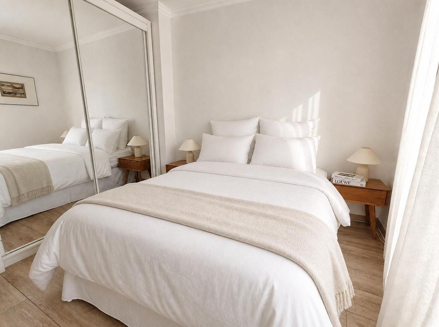 Heart Of Nice, 3min, 3 Ac Units, Balcony With 4-seater Dining!