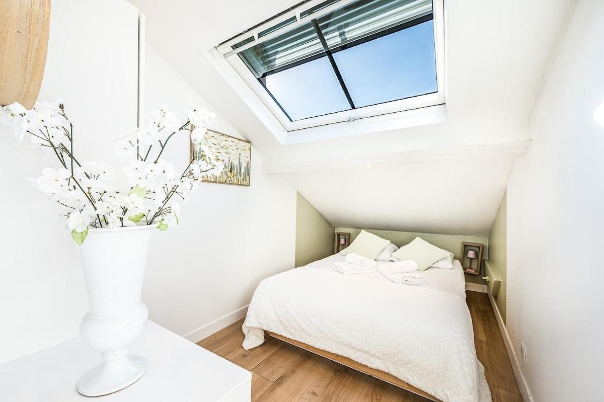 Apartment Secret Nest *