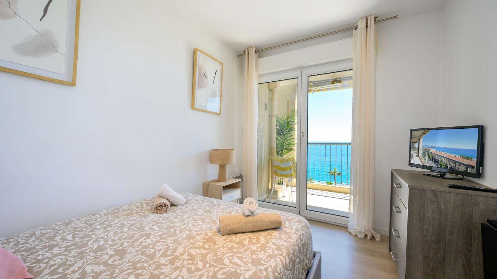 Apartment Vue & Terrasse 5 Pers Proche Et Centre Nice