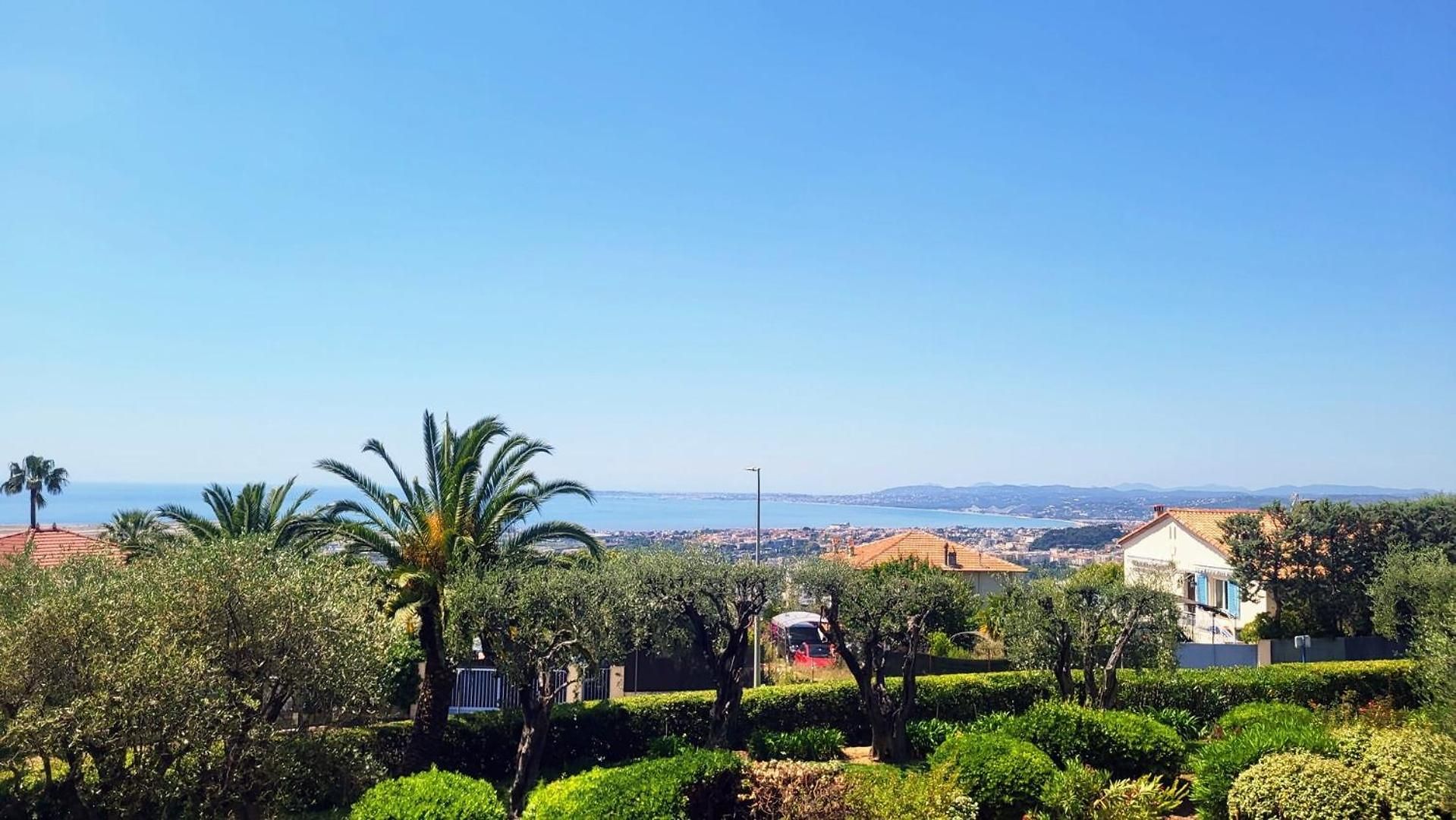 Belles Terres De Nice