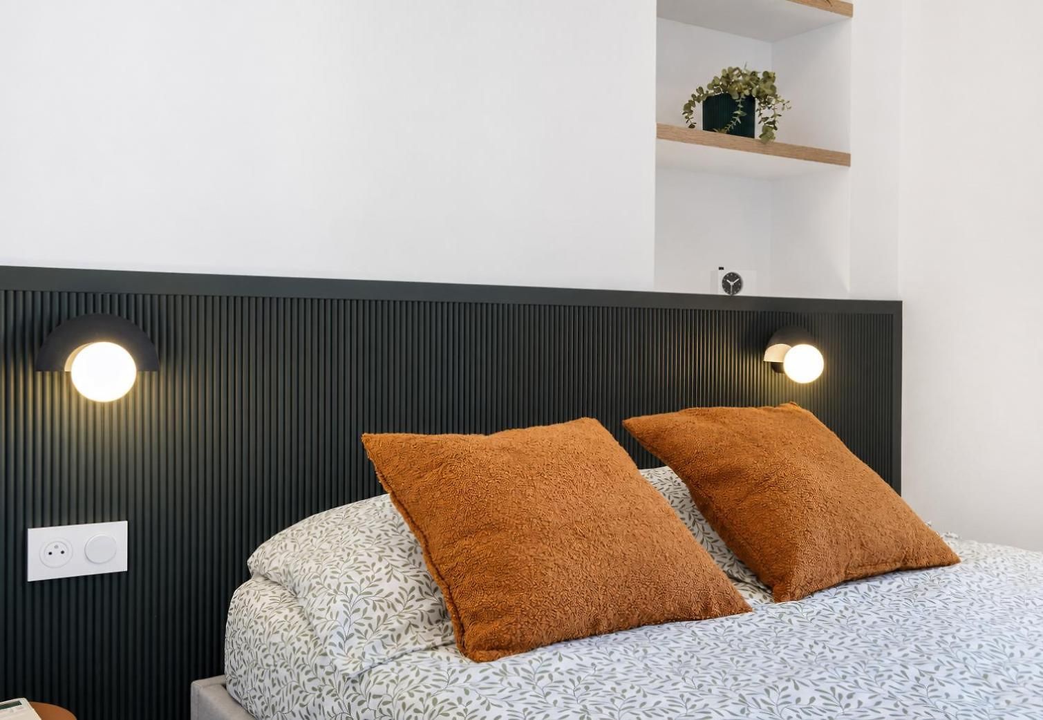 Carre D Or 2 Pieces Climatise Proche Apartment