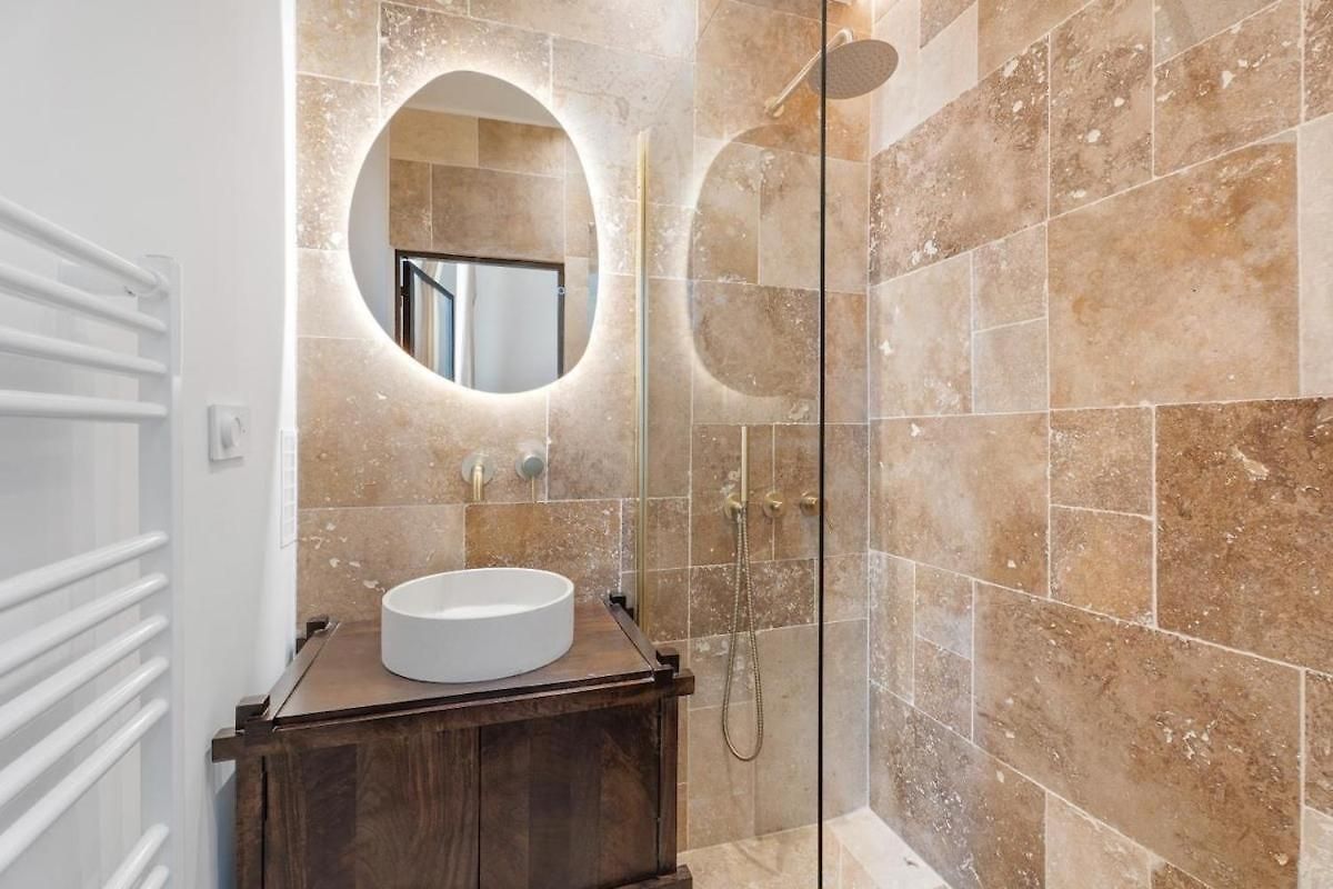 For 4-people Citycenter Apartment *