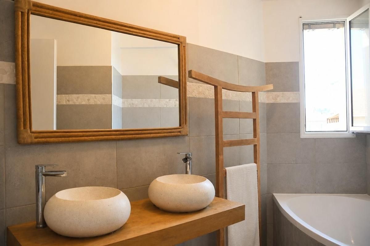 Apartment Sunny Terrace With Great View- Port, & Garibaldi- 3 *