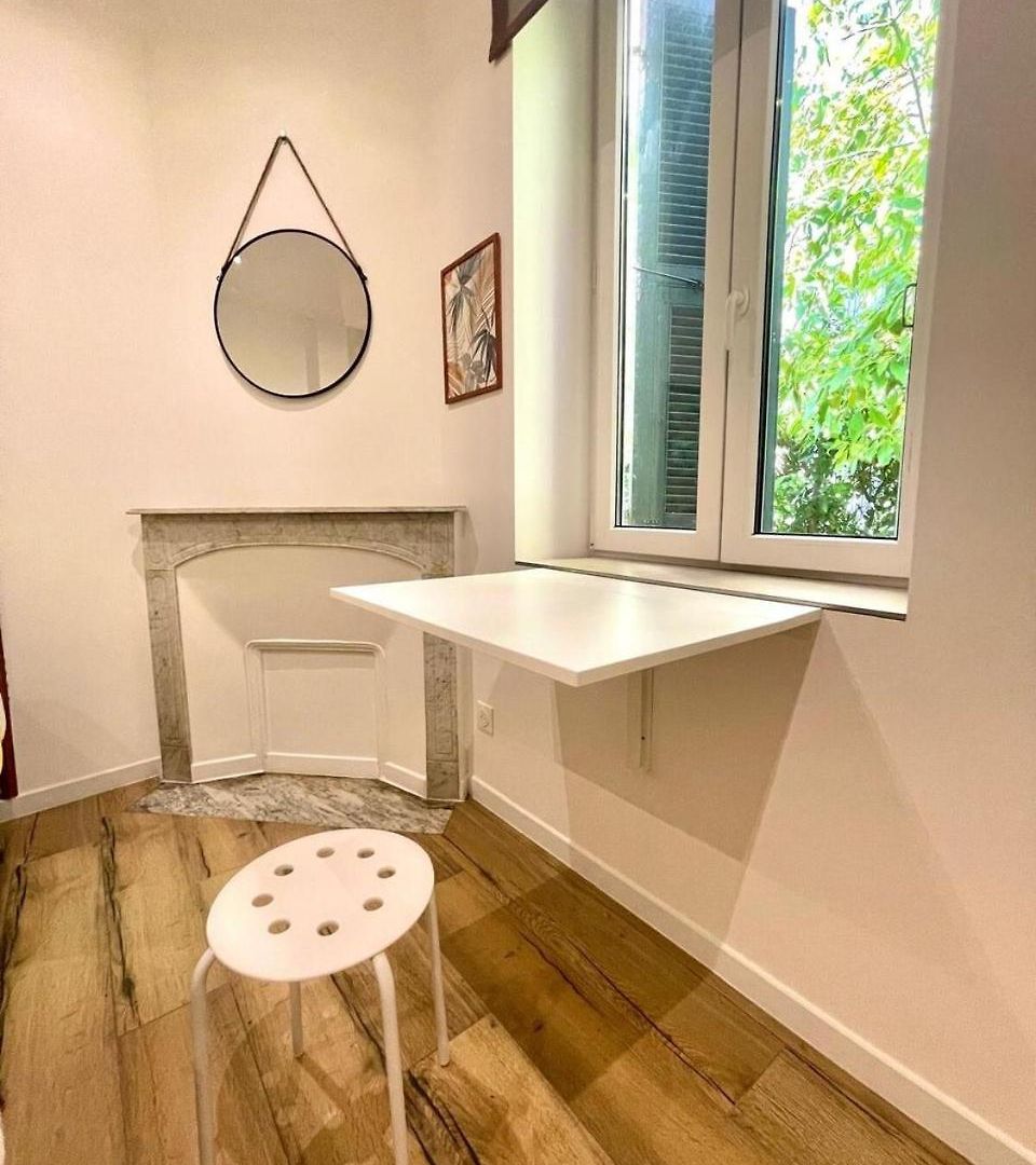 Bel Appartement Avec Toit-Terrasse, 2 Chambres, Centre Ville De Nice *