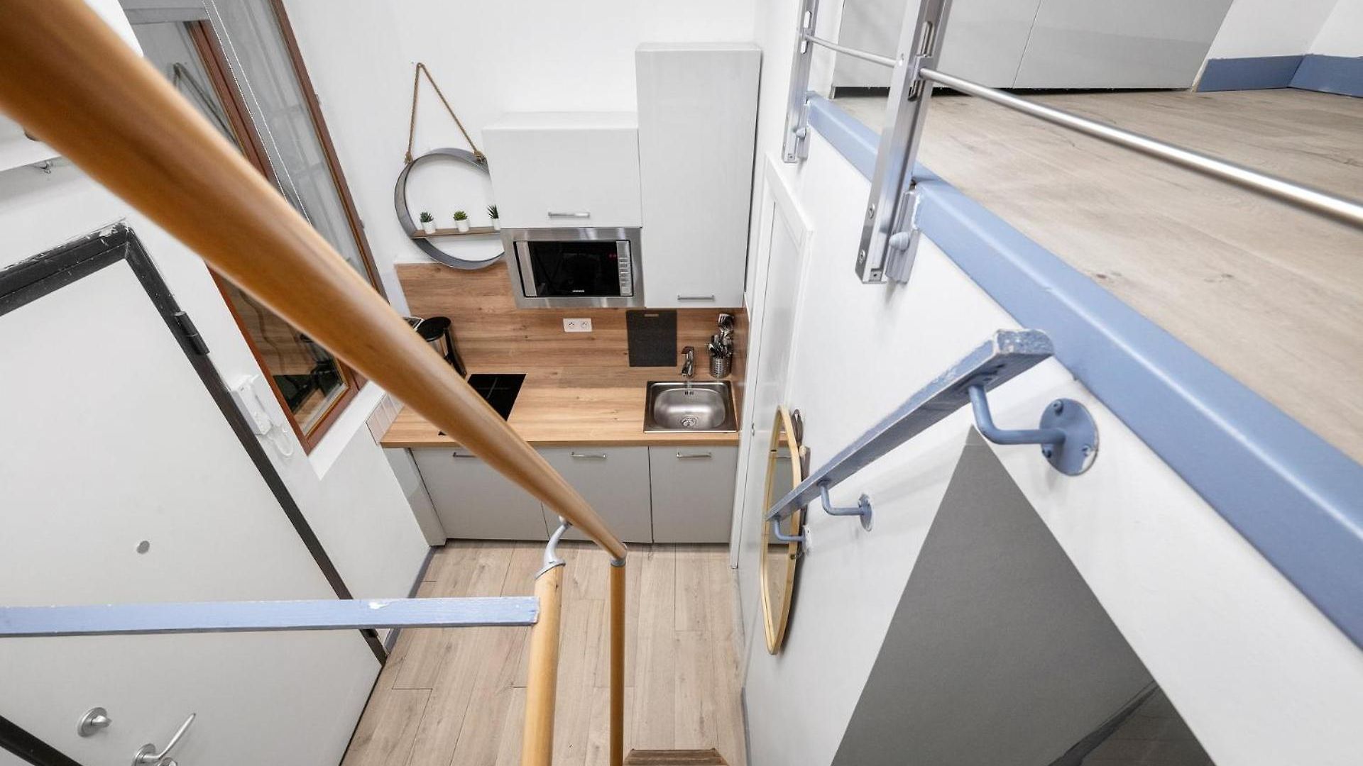 Vr Mezzanine Au Coeur Du Vieux Apartment