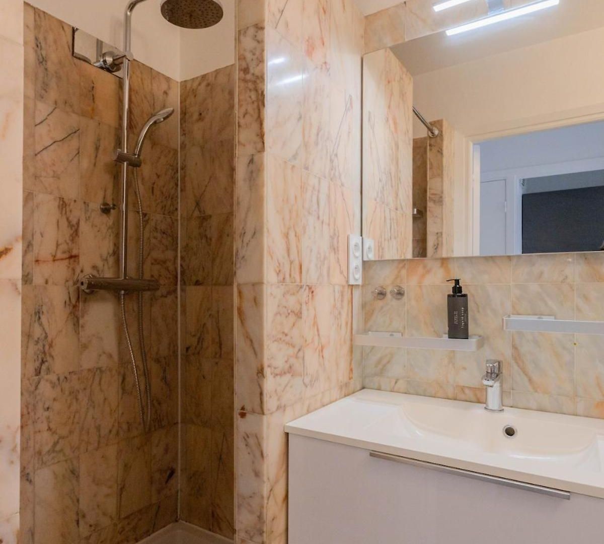 Gioffredo A 2 Pas Massena Climatise Apartment Nice