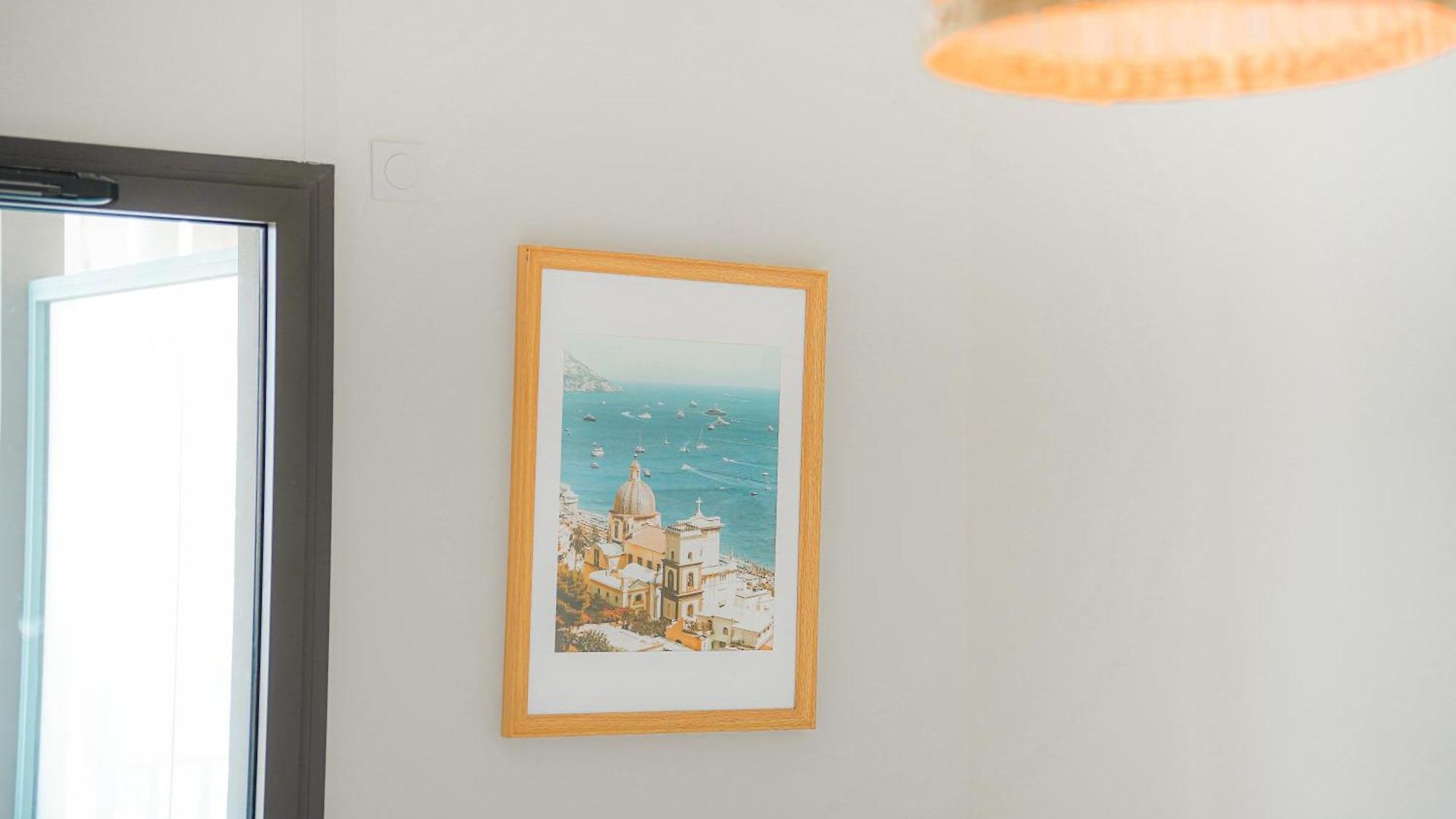 Apartment New Building- Neuf Lumineux Vue Mer, Tramway L3 Au Pied De Immeuble A 10 A 15 Mns D'aeroport, Centre & Promenade Nice