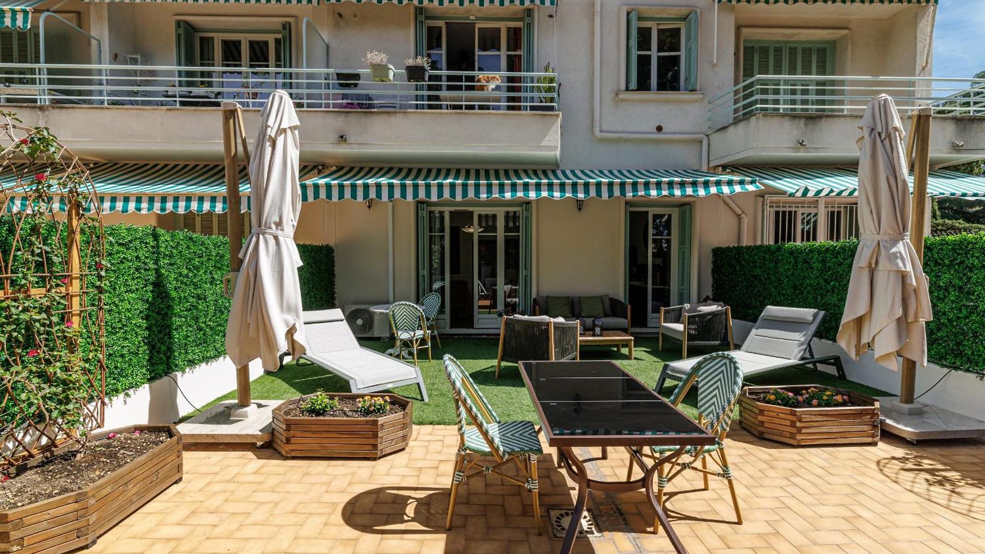 Peaceful 1 Bdr & Large Sunny Terrace - Bail Mobilite Apartment Nice