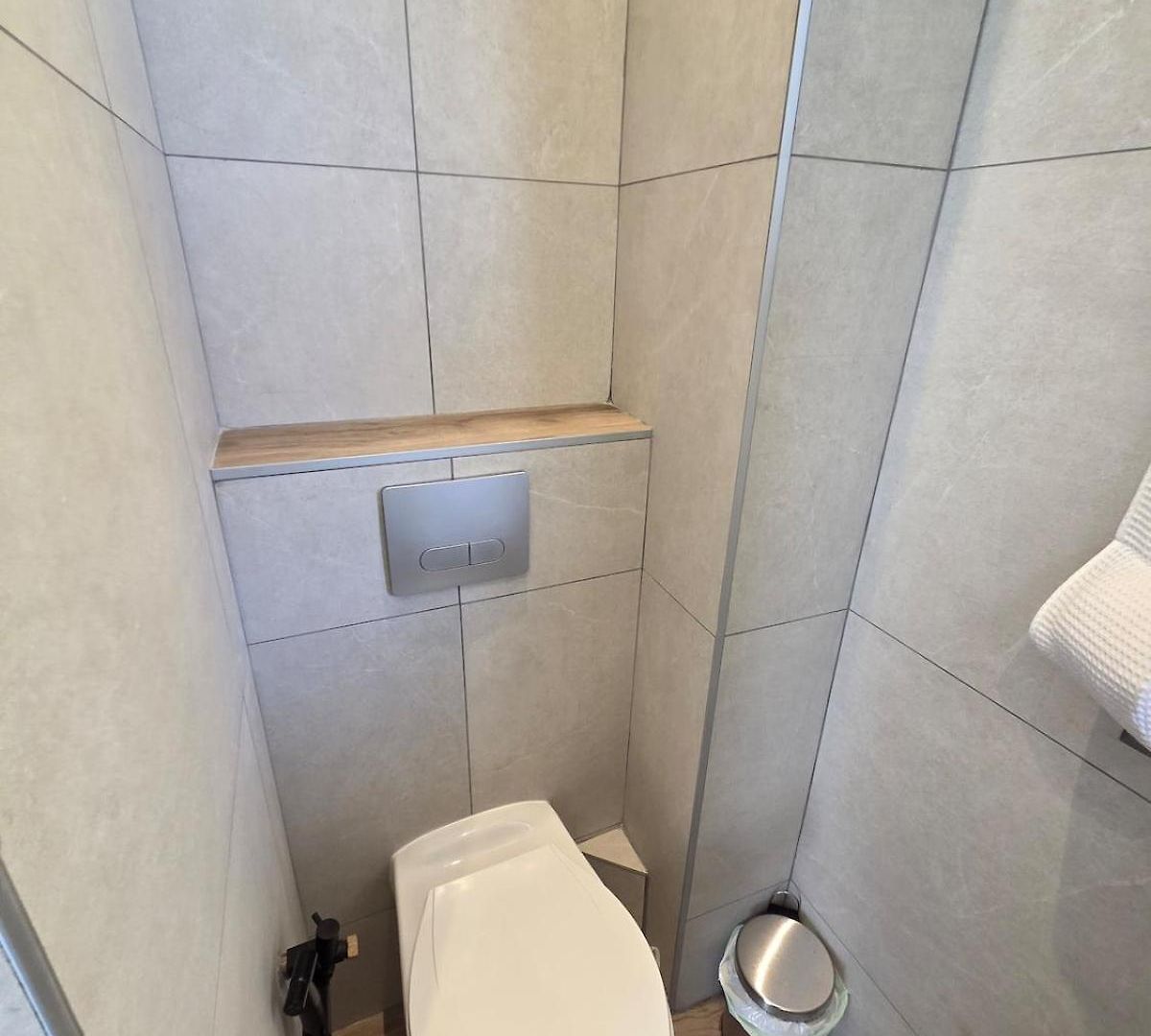 Valery Promenade Apartment