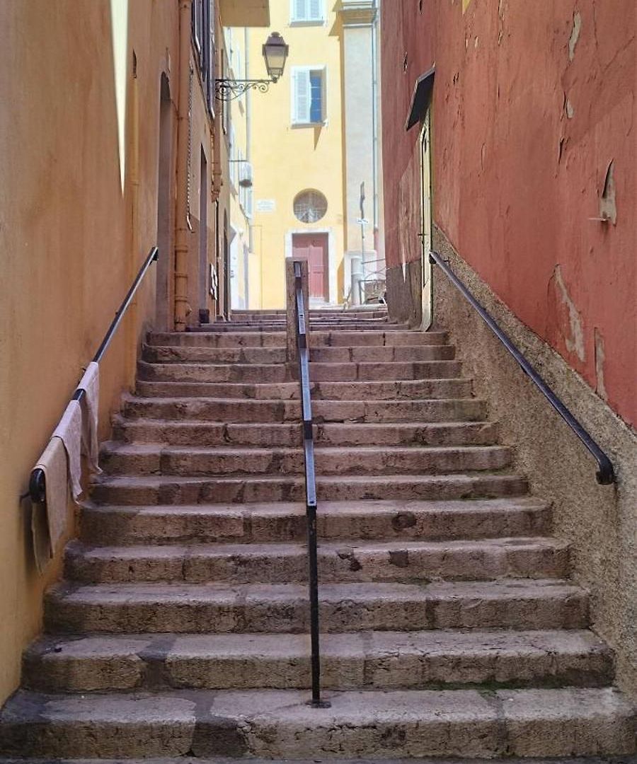 L22 Staywizus - 1 Bdr Old - 5 Min Walk Sea - Ac Apartment