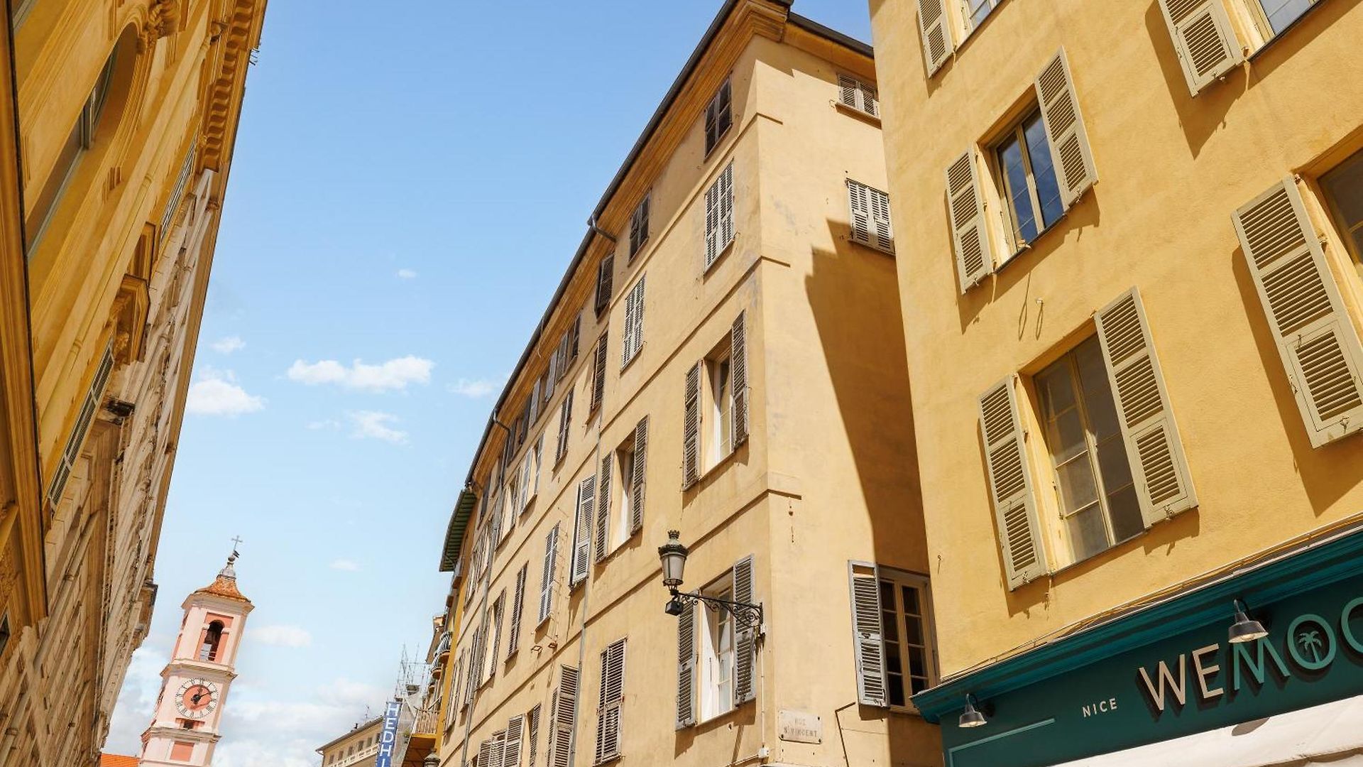 Renting - St Vincent - Floor Luxury Old Town Air-conditioned *