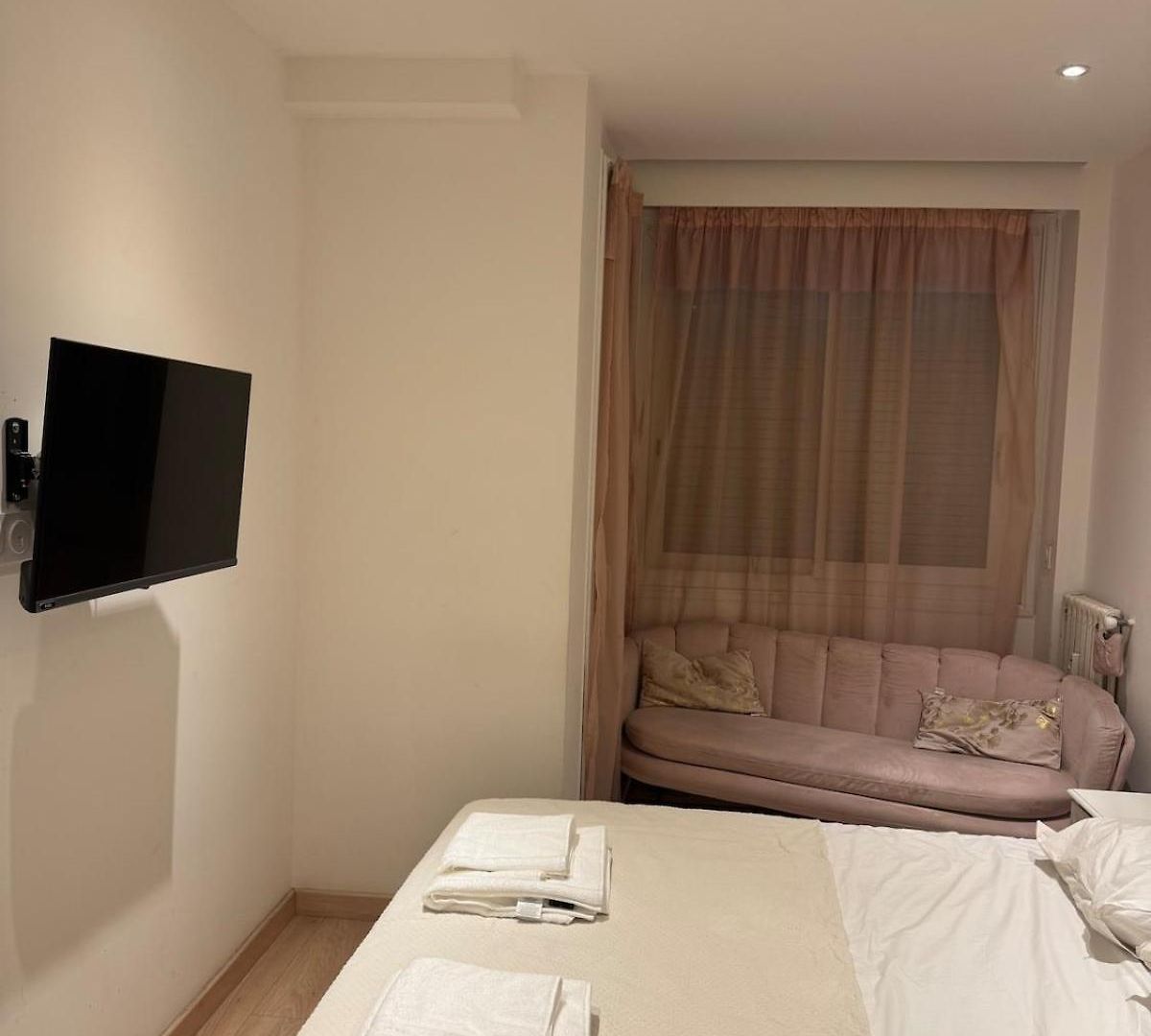Sunny Getaway In Terrace Parking Apartment Nice
