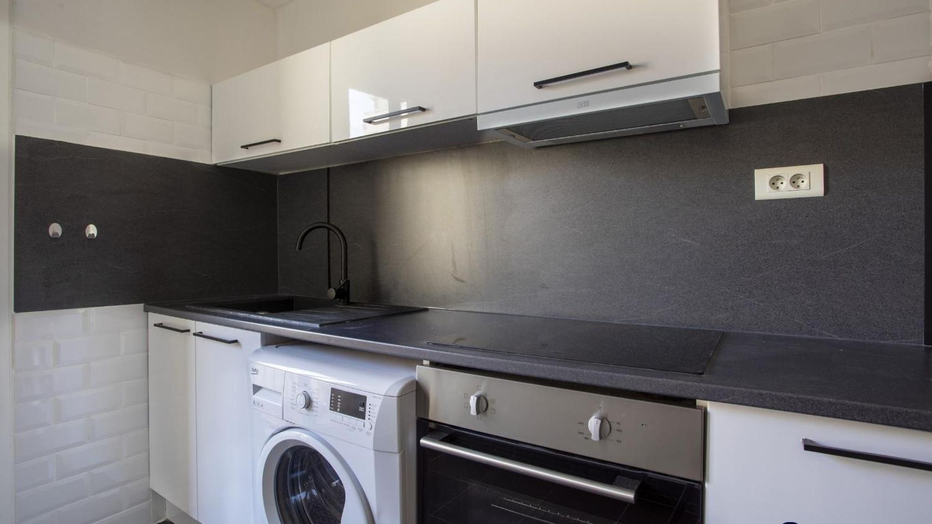 Apartment Near Airport