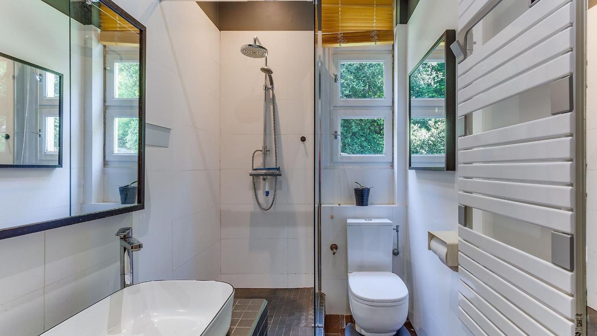 Lou Casteu Ap4508 By Riviera Homes *