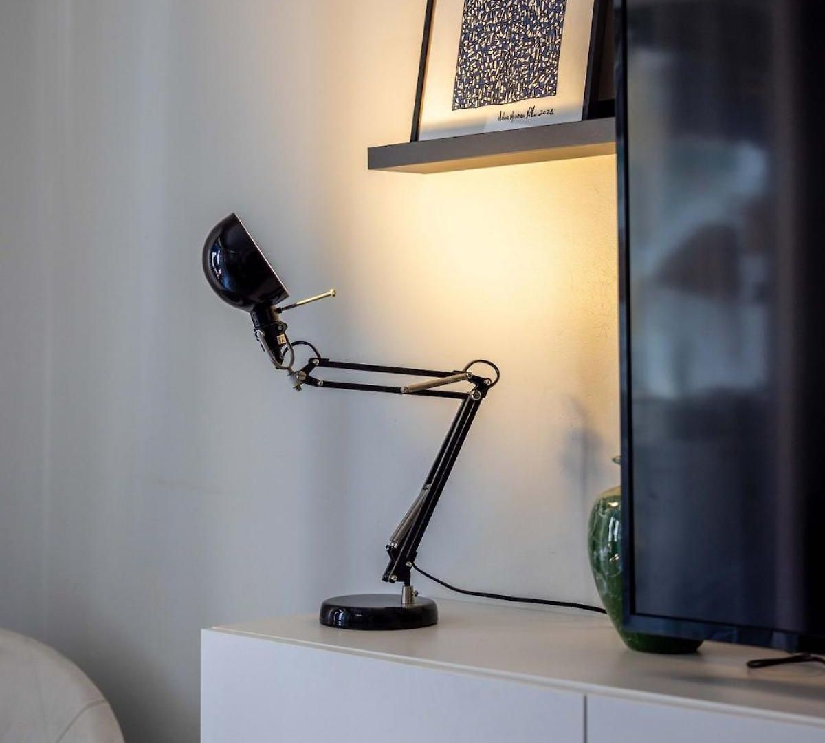 Stylish 2br With Garage And Ac Port Of Apartment *