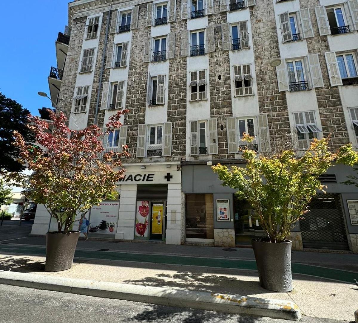 Olive Apartment Nice